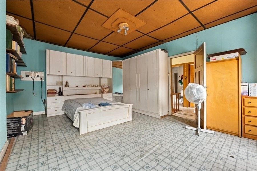 RUIM TE REOVEREN GEZINSWONING OP EEN PERCEEL VAN 8A79CA IN HET CENTRUM VAN SINT-TRUIDEN foto 19