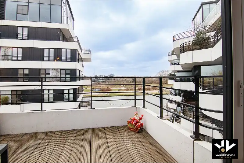 MOOI AFGEWERKT 2 SLAAPKAMER APPARTEMENT foto 19