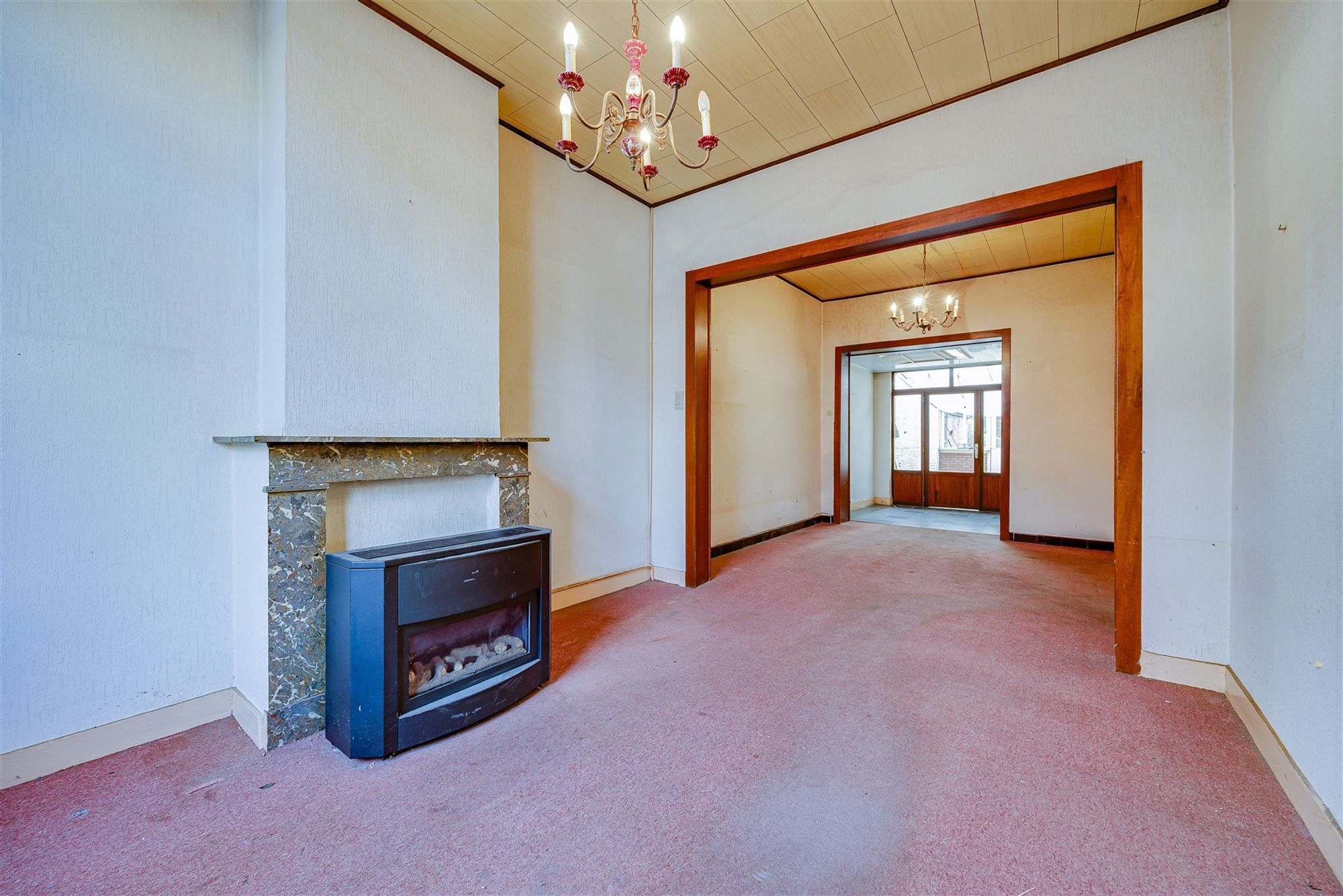 Te renoveren woning met 3-4  slk met gezellige tuin foto 3