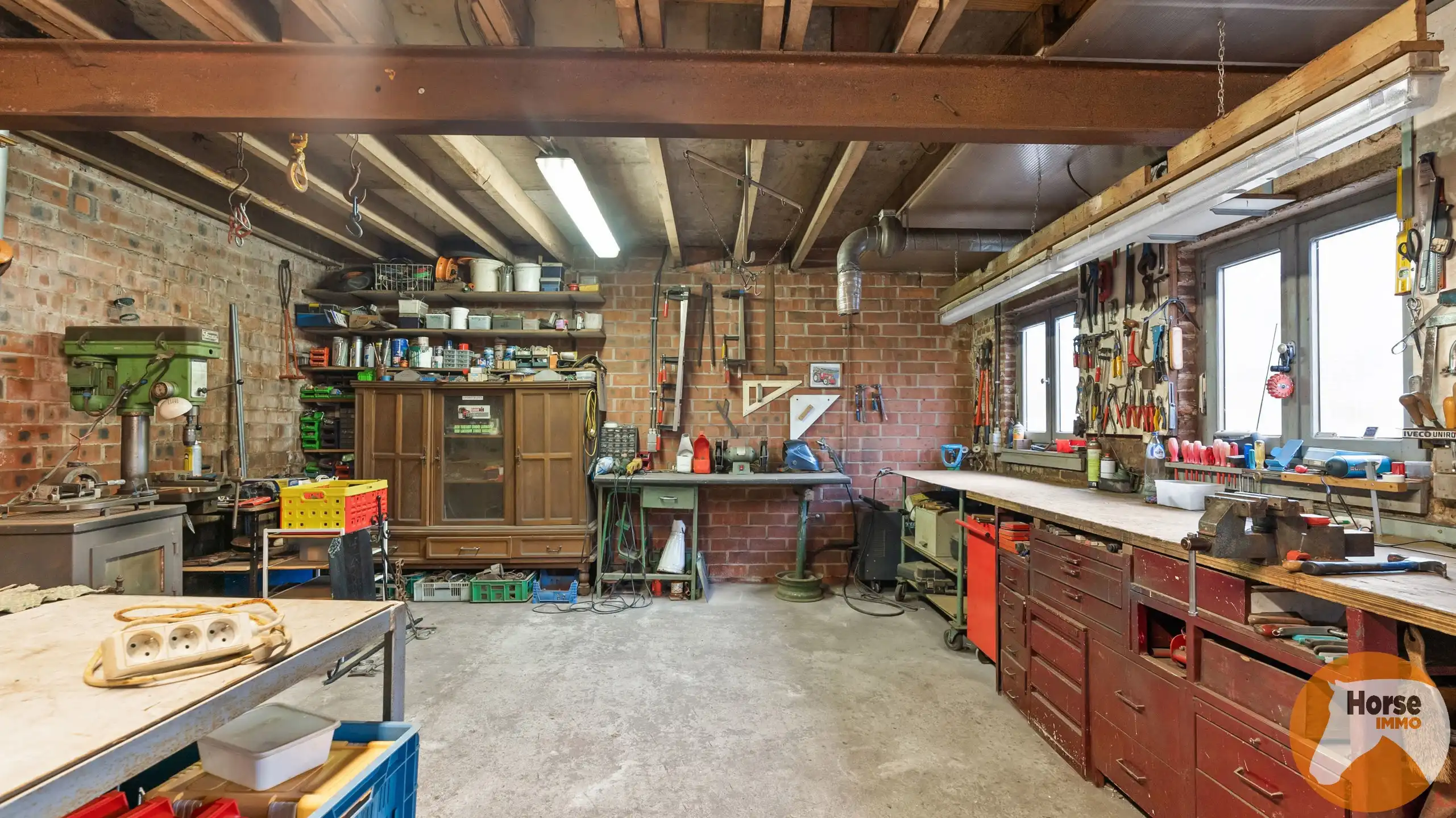 GROBBENDONK - Hoeve met prachtige Kempische schuur en weide foto 15