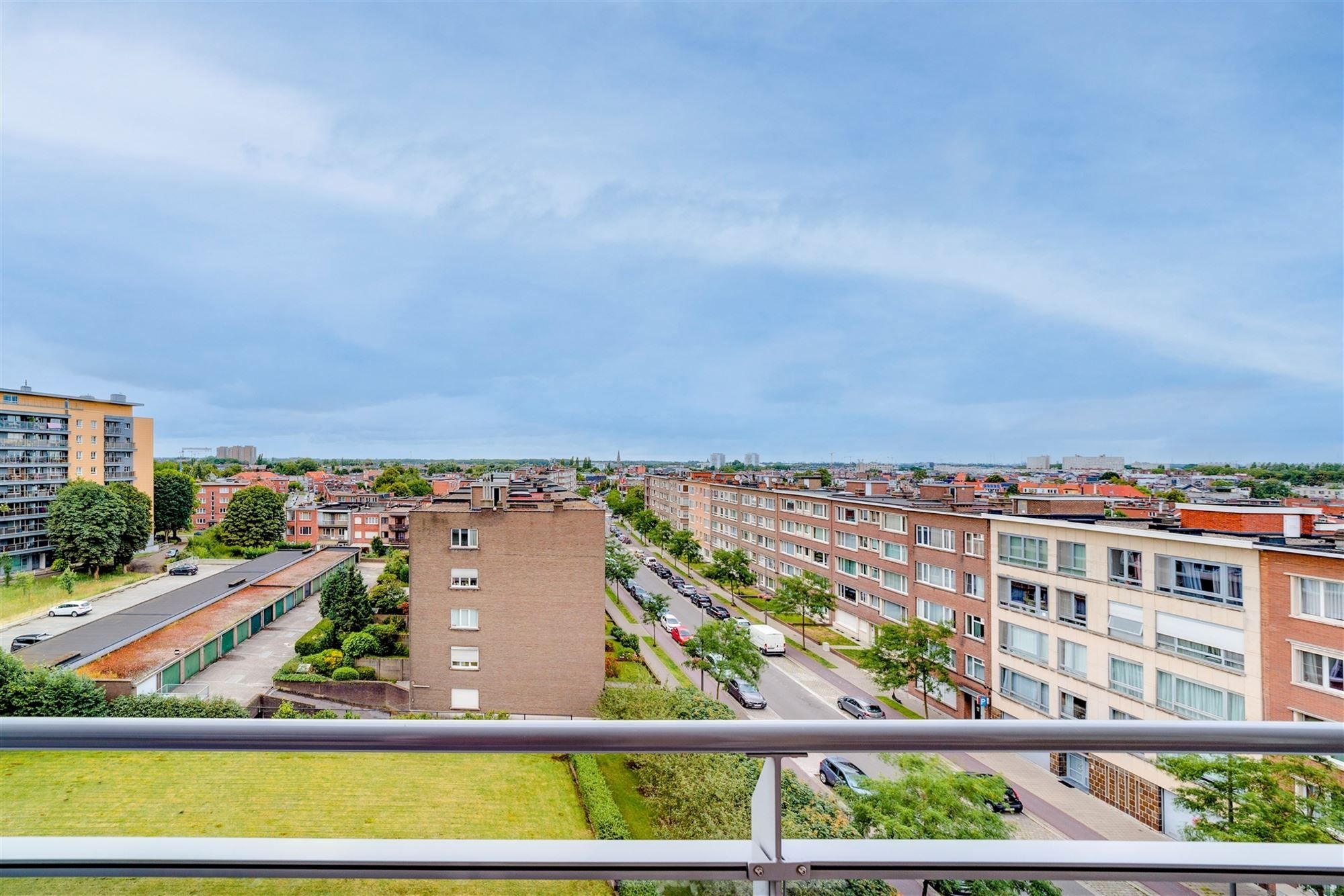 Instapklaar appartement met 3 slpk en zonnig terras foto 16