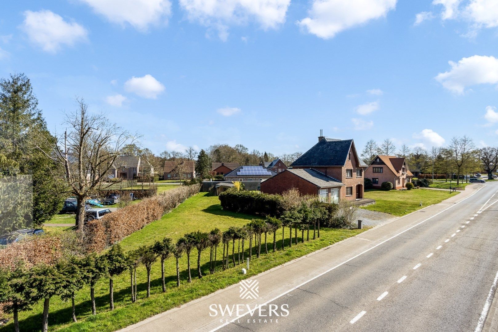 Royale woning op 17a10ca–Ideaal als kangoeroewoning, handelszaak of villa te Zonhoven foto 3