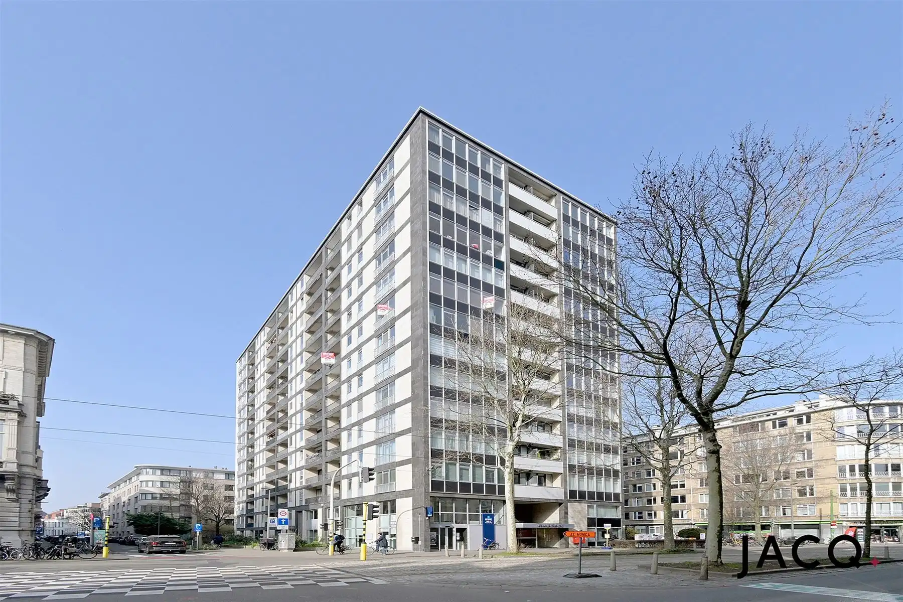 Gerenoveerd, ruim appartement op toplocatie! foto 15