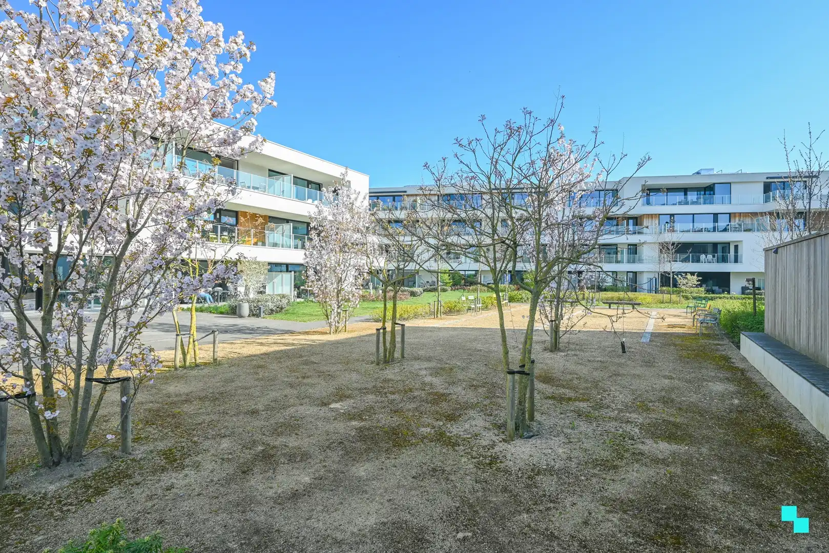 Assistentiewoning in hartje Waregem - Diverse types beschikbaar foto 16