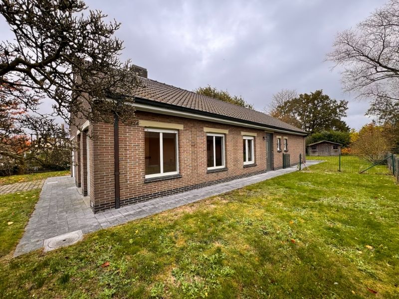 --- NIEUW --- Bungalow met inpandige garage en tuin in De Pinte! foto 3