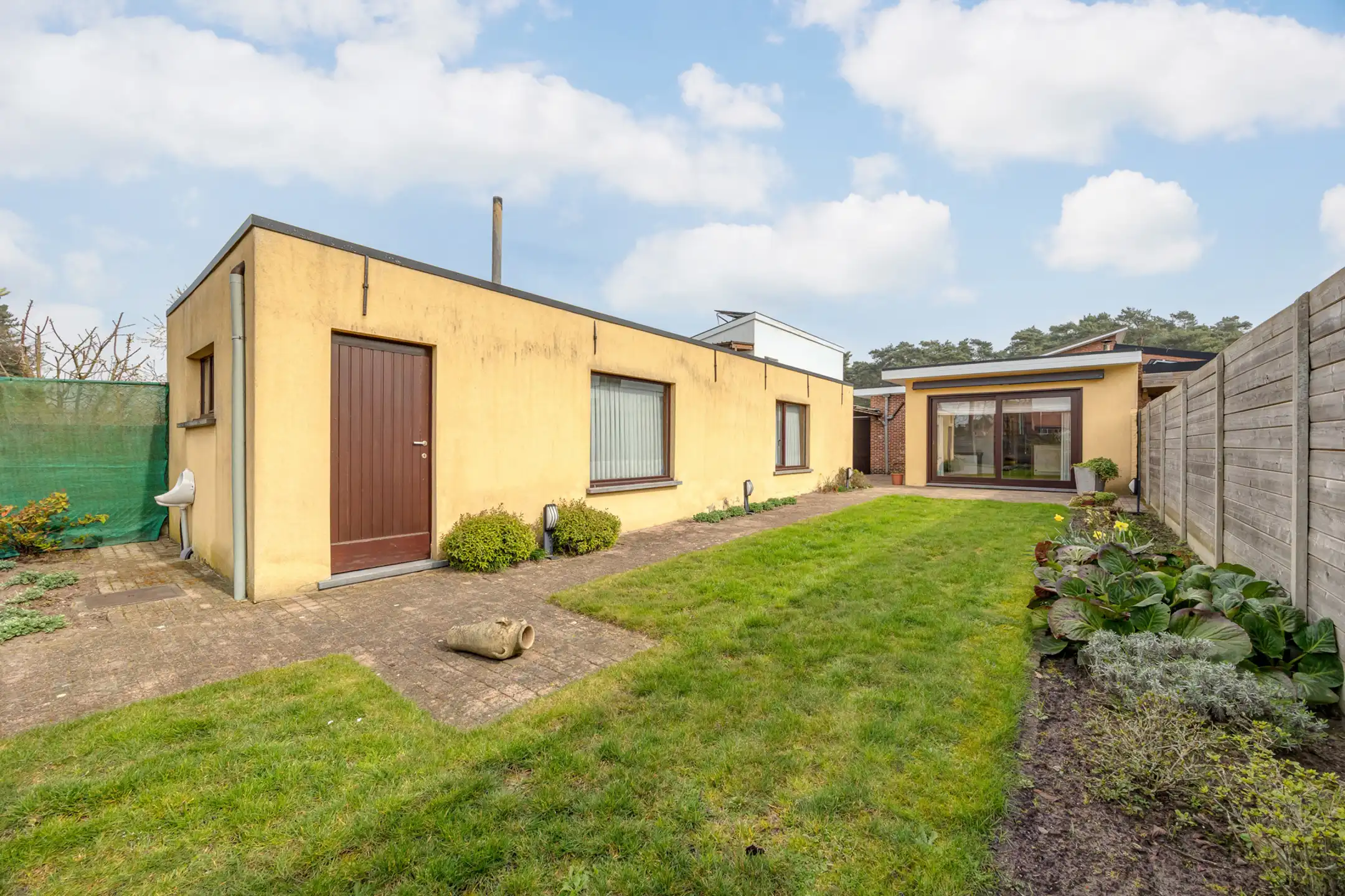 Te renoveren laagbouwwoning met 3 slpk te centrum Lichtaart! foto 29