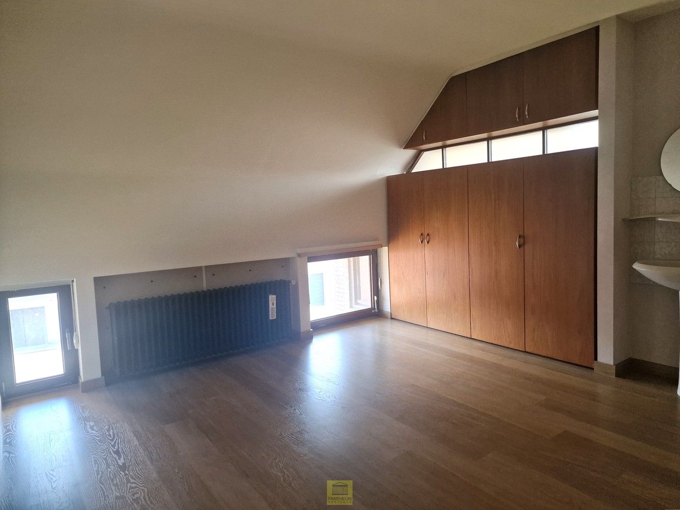 Karaktervolle woning met unieke indeling in Denderhoutem foto 17