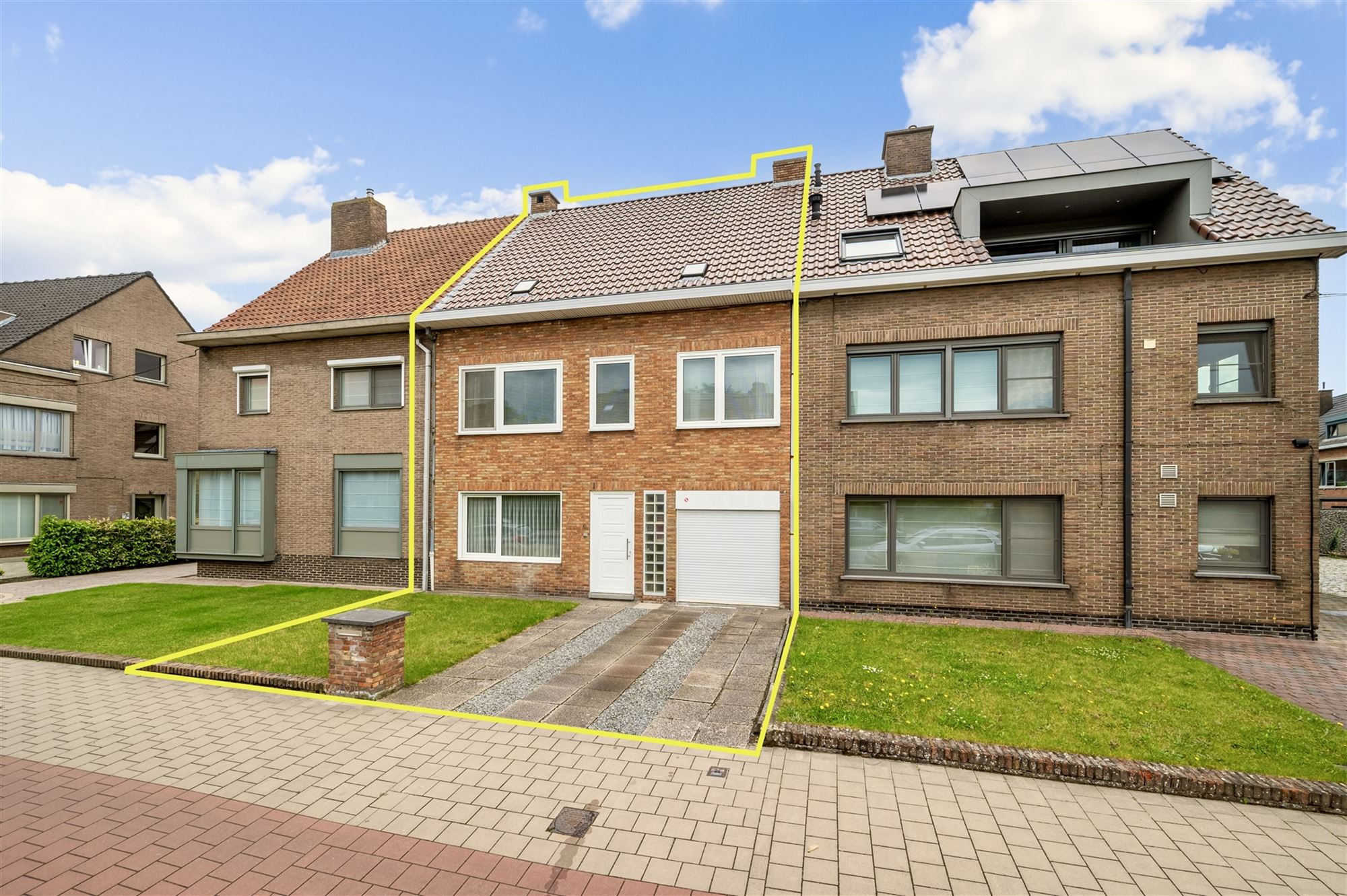 Ideale gezinswoning met 3 slpks, garage en tuin foto 1