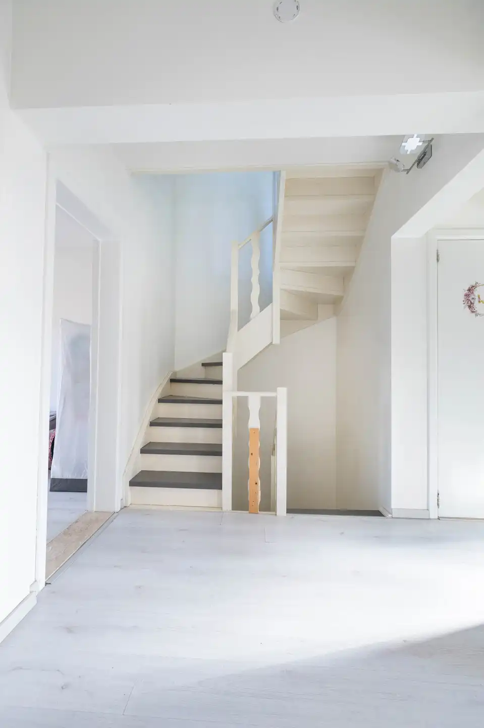 Huis met 5 slaapkamers in Linkebeek – Rustig en vredig foto 17