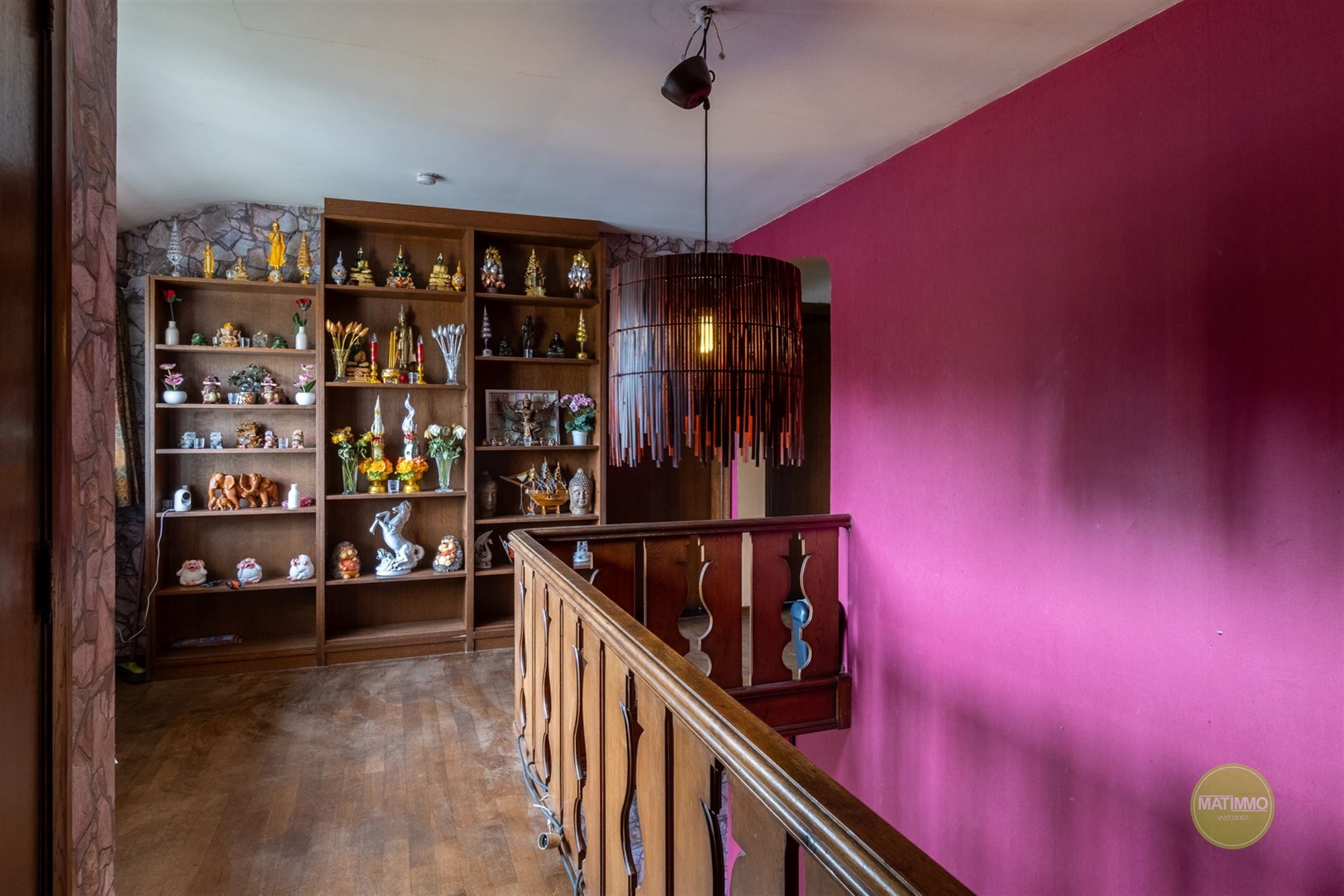 Karaktervolle woning met op royaal perceel in Mol foto 9