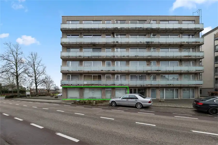 Commerciële ruimte te koop Tiensesteenweg 78/001 - 3800 Sint-Truiden