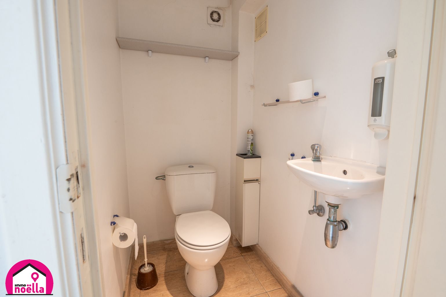 Te koop te Westende prachtige woning met handelsruimte ! foto 32
