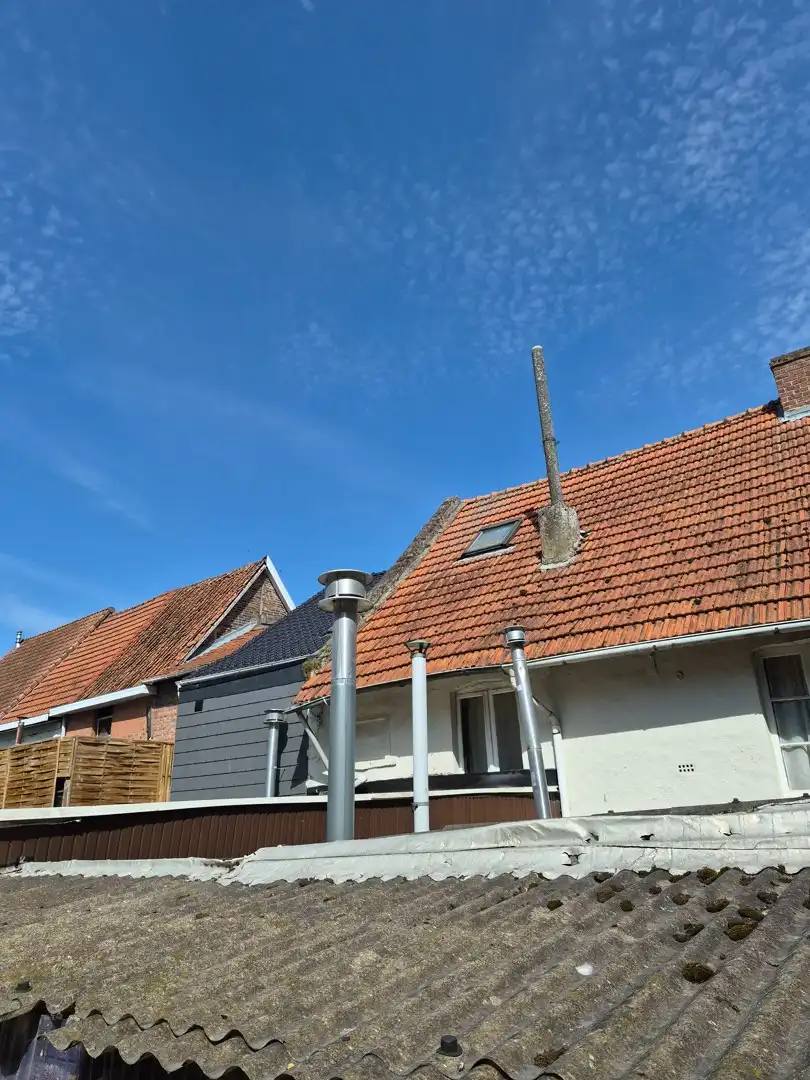 Te renoveren burgerwoning in hartje Sint-Truiden foto 11