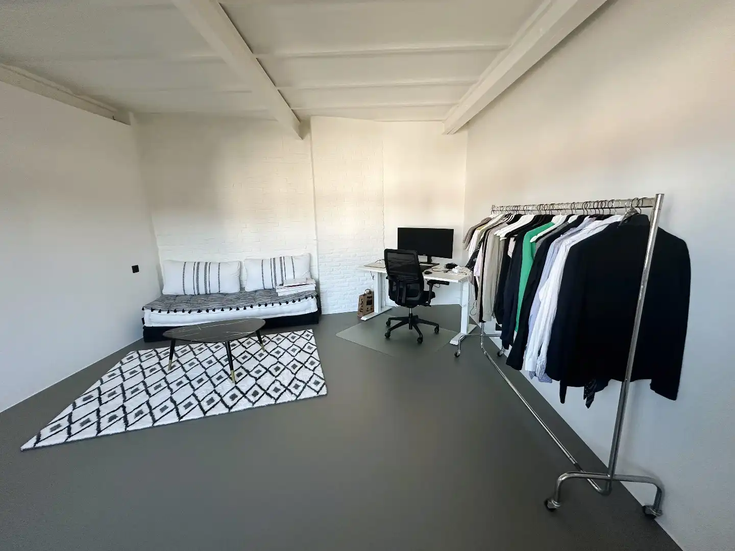 Gezellige loft met 2 slaapkamers foto 8