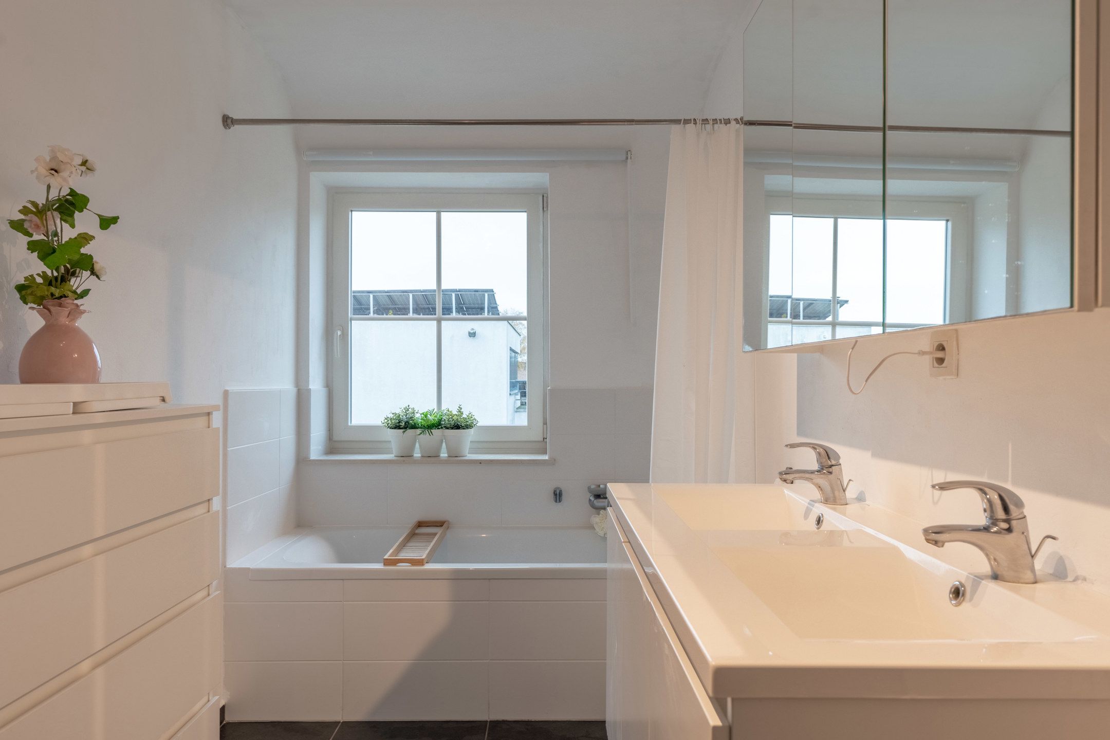 Recente energiezuinige gezinswoning te centrum Vosselaar! foto 22