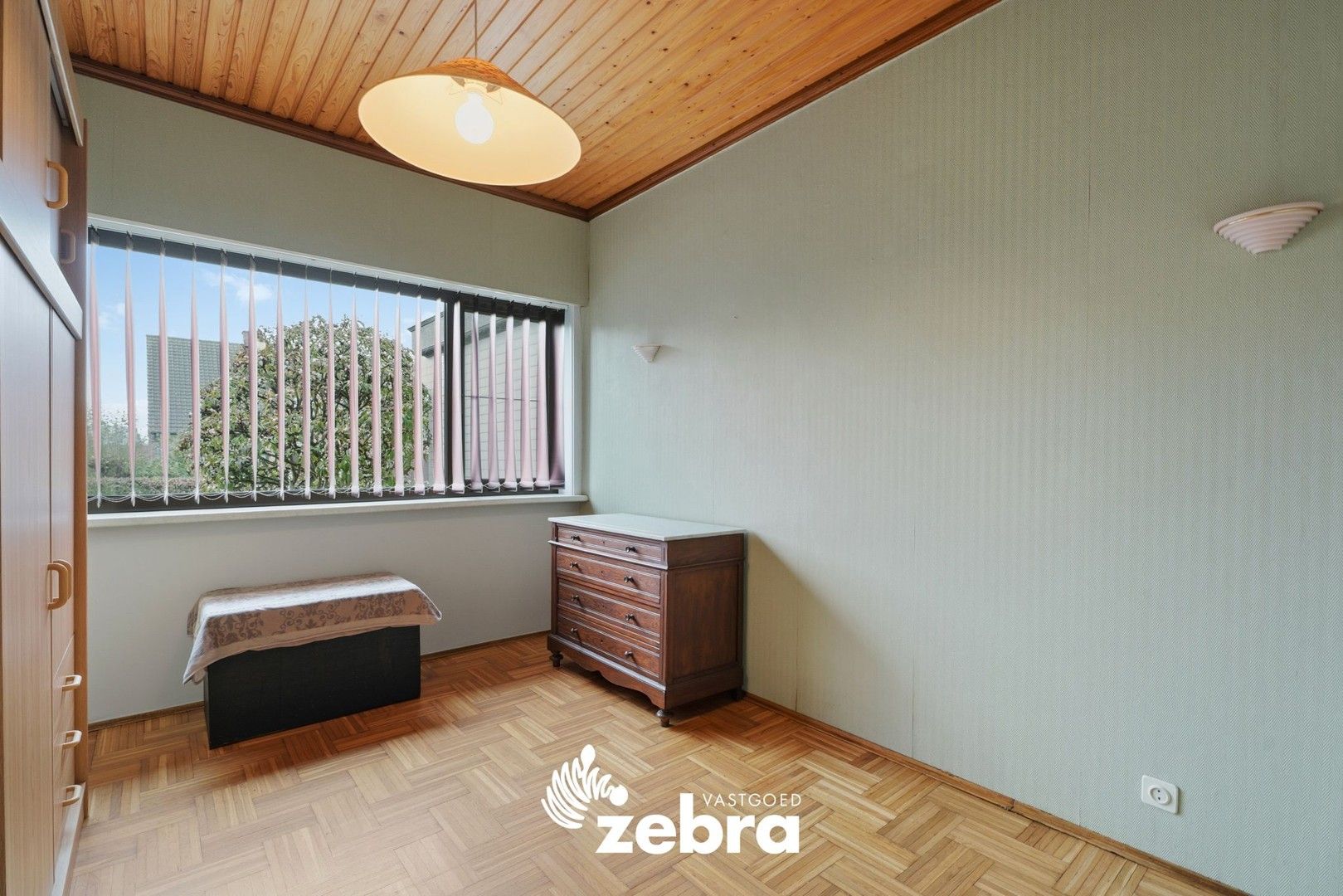 Vrijstaande bungalow op + 1.000 m² met rustige ligging foto 18