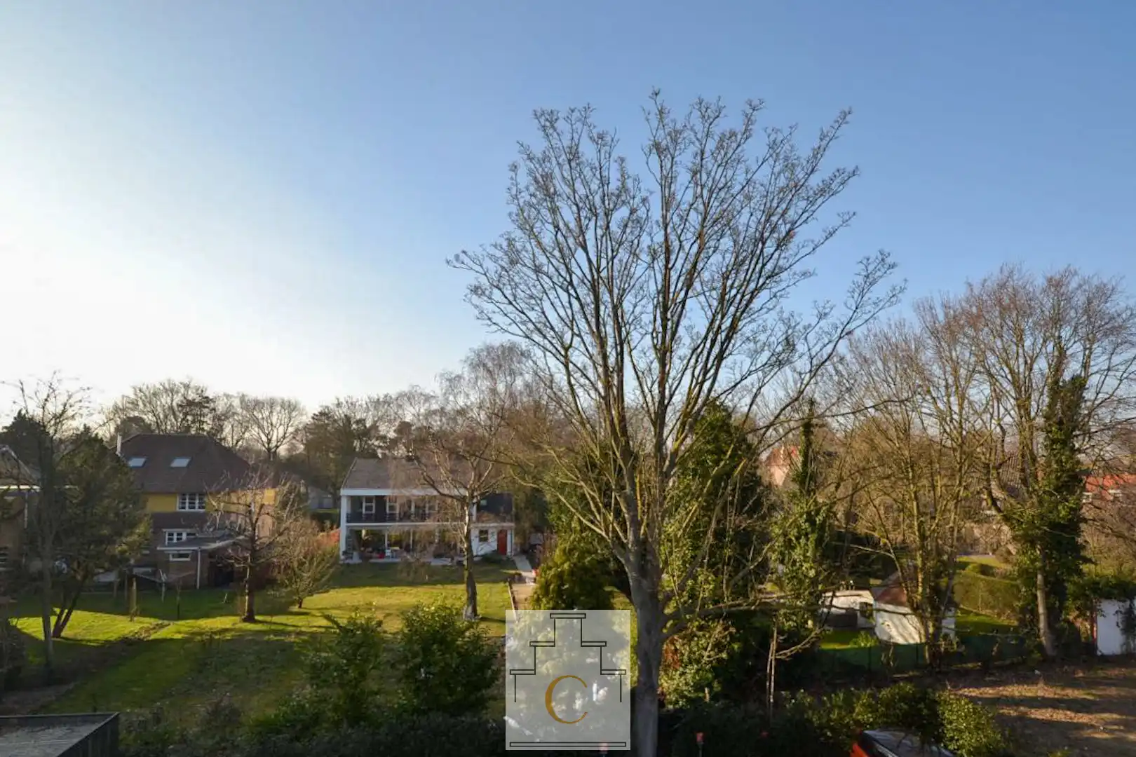 Lichtrijk appartement met terrassen en autostandplaats te St Michiels foto 4