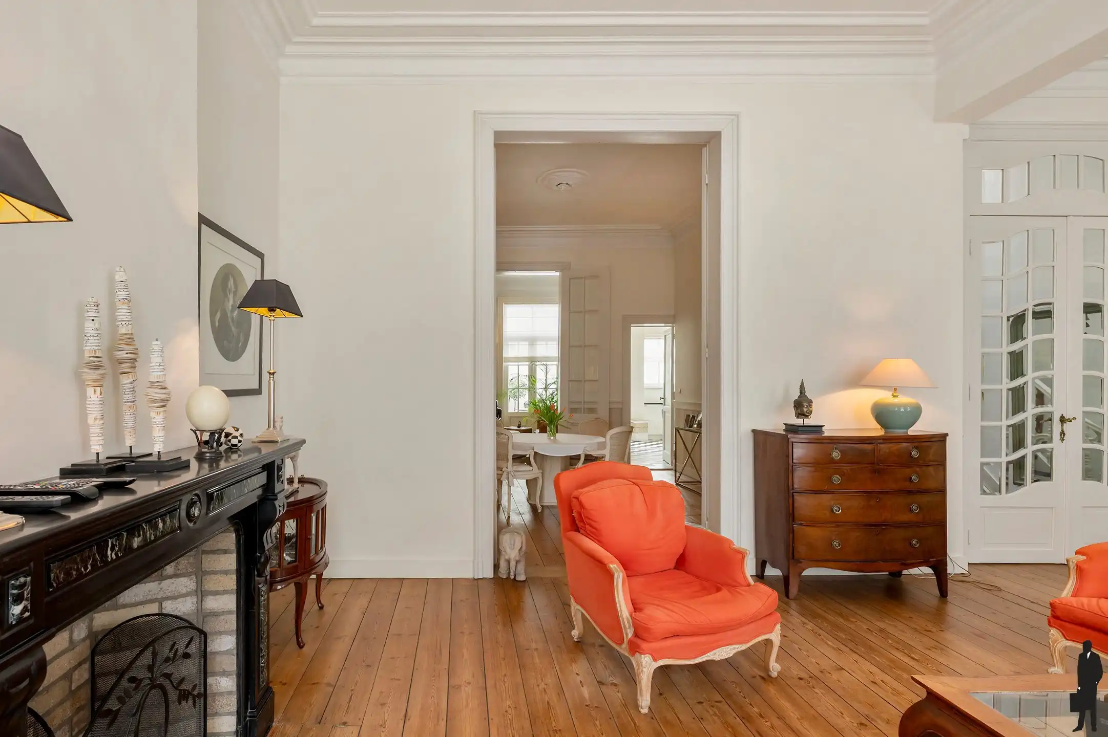 Statig herenhuis met praktijkruimte op toplocatie in Antwerpen foto 31