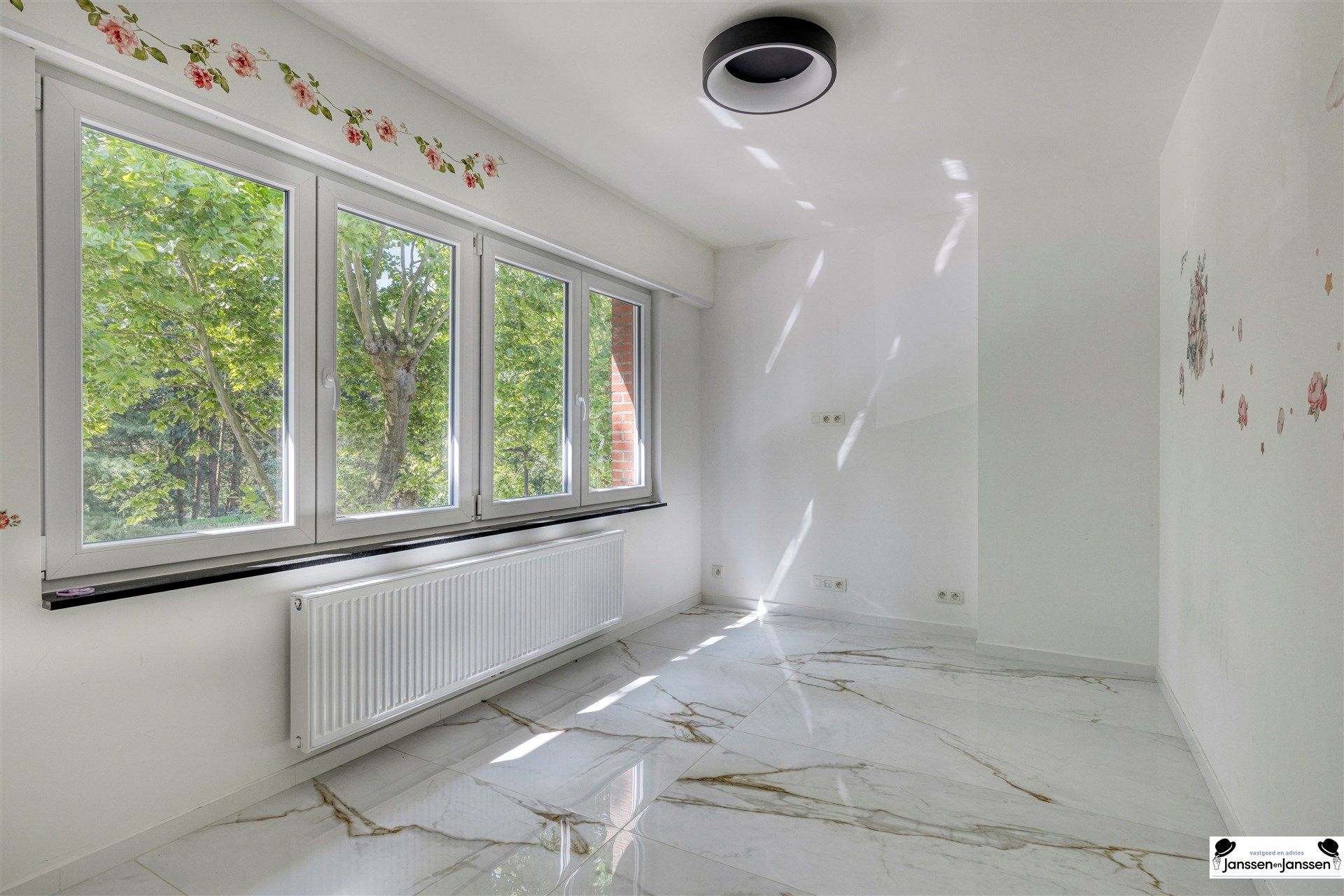 Gerenoveerde HOB met 3/4 slaapkamers op wandelafstand van het Sorghvlietpark. foto 21