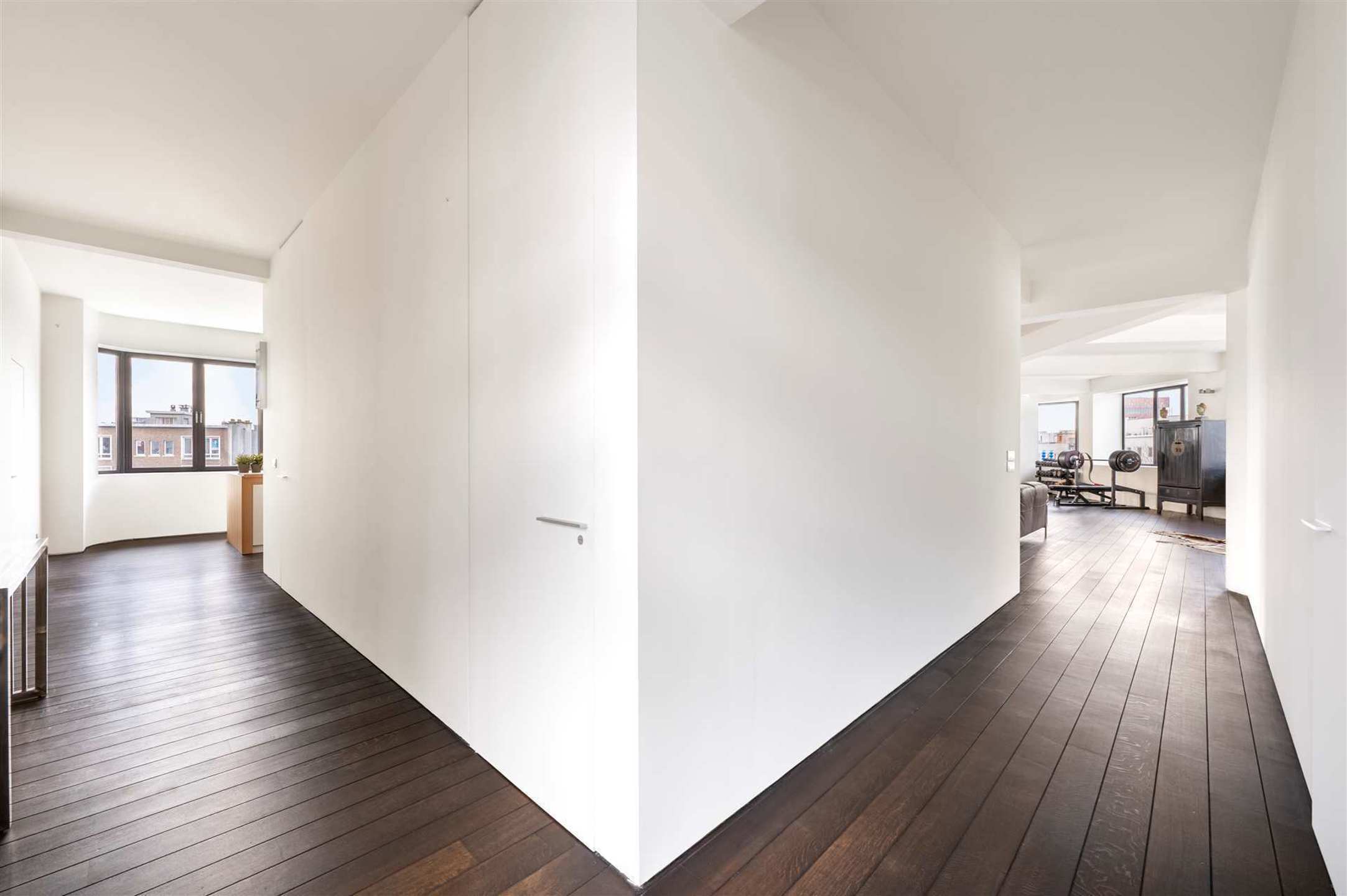 Indrukwekkend luxueus appartement met 2 slaapkamers in Antwerpen foto 25