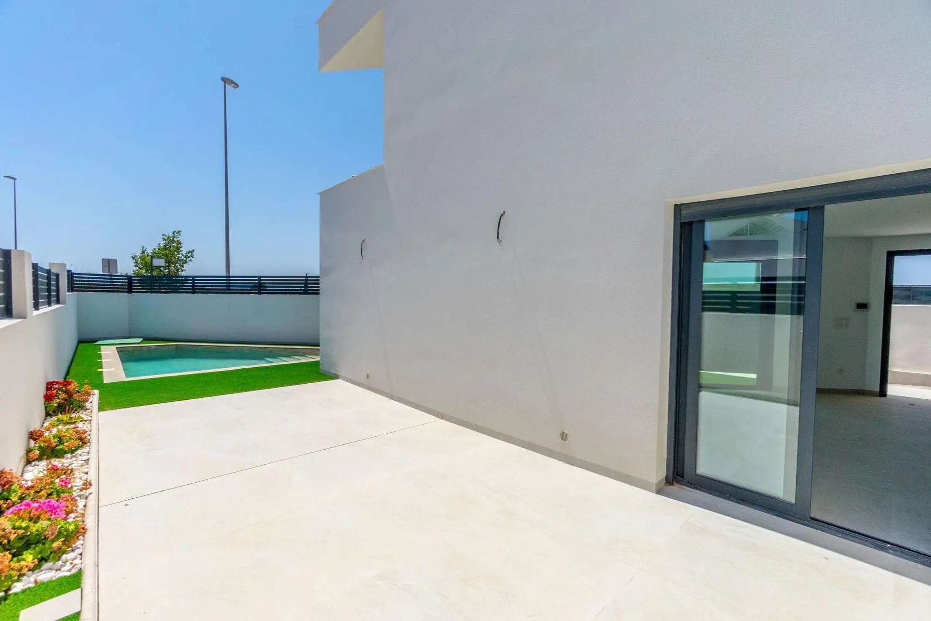 Ontdek jouw droomhuis: exclusieve halfvrijstaande villa met privézwembad in Benijofar! foto 16
