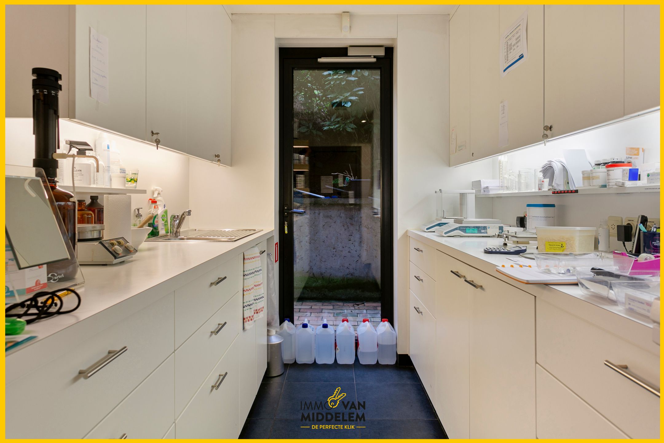 Onder COMPROMIS! foto 10