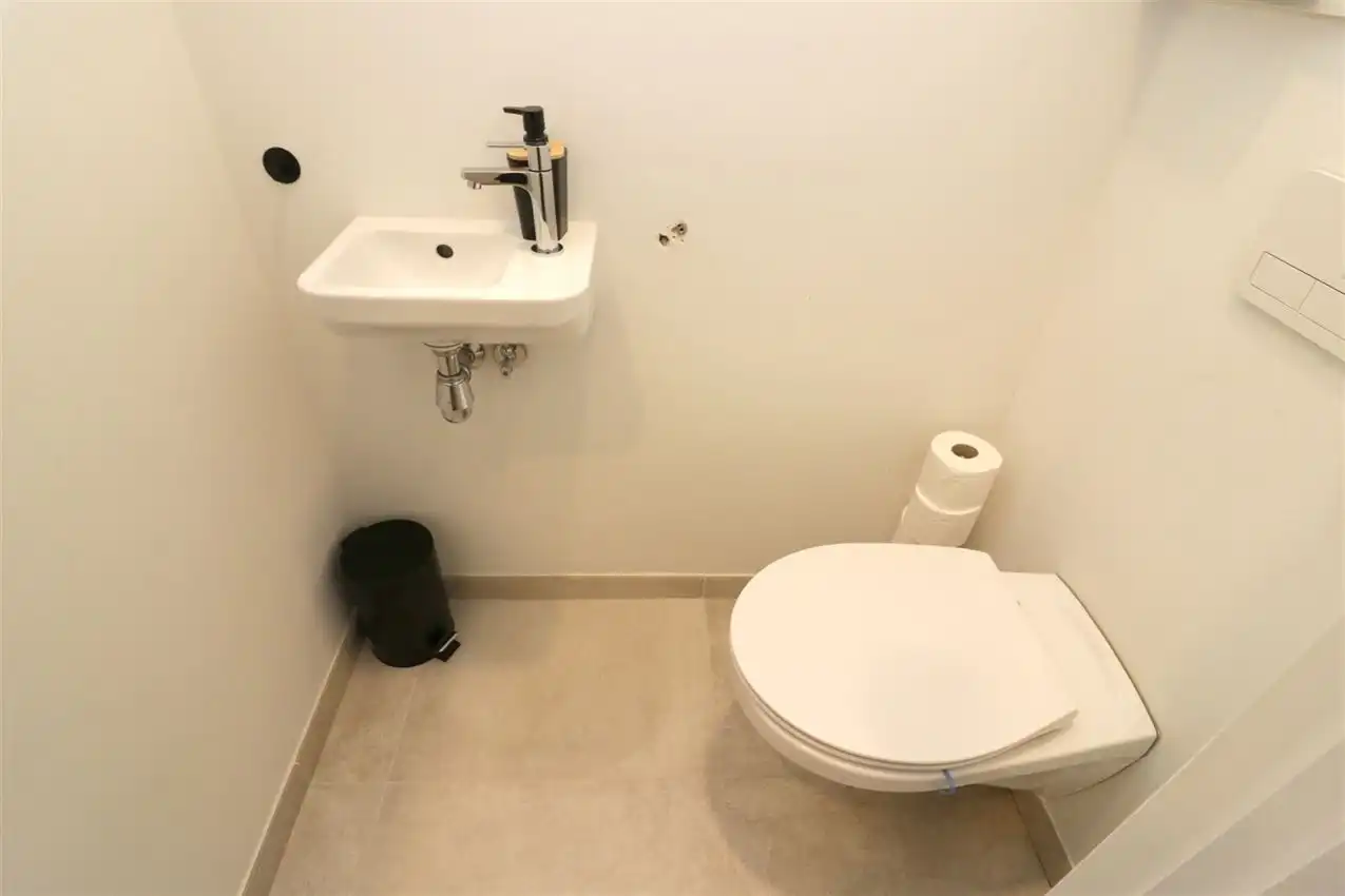 Gelijkvloers app., twee slpk, zonnig terras in centrum foto 26