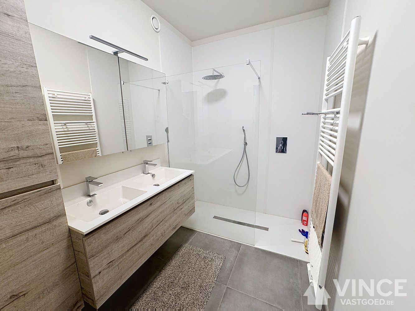 Recent 2 slk-appartement met prachtig uitzicht foto 14