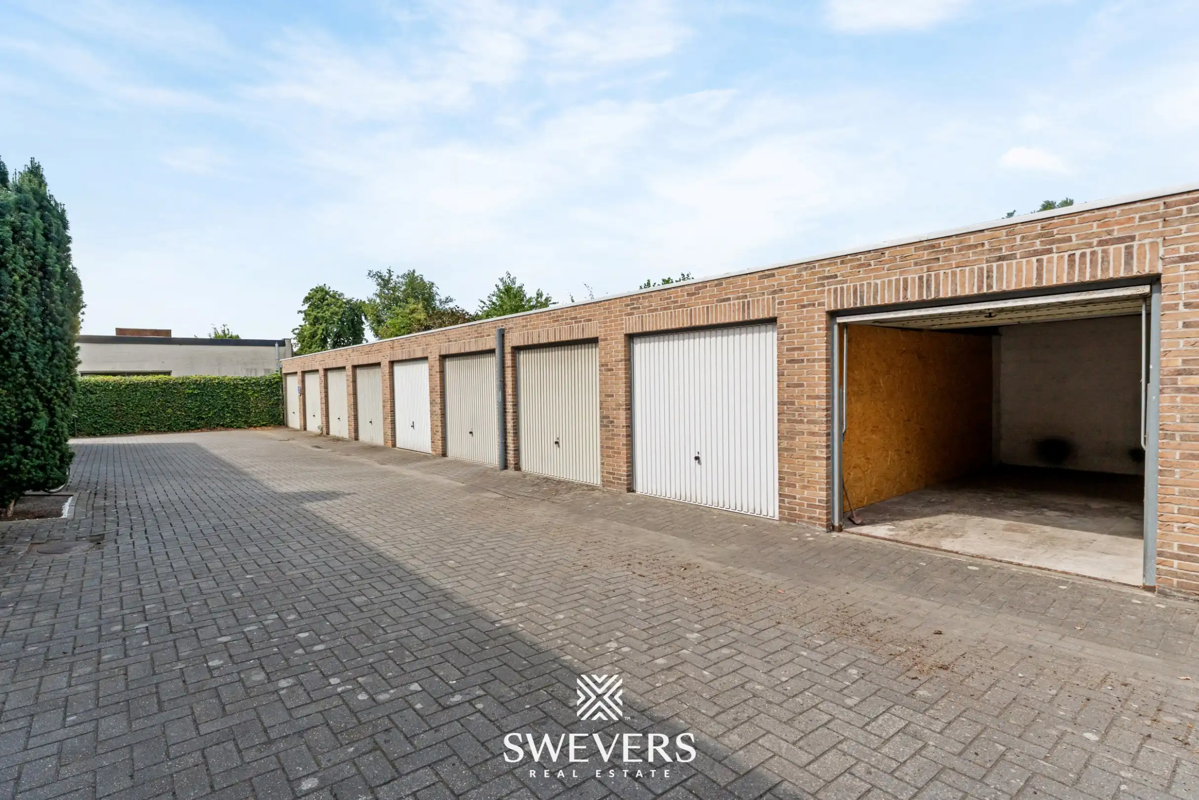 Instapklare winkelruimte met uitstekende visibiliteit op toplocatie in Hasselt foto 25
