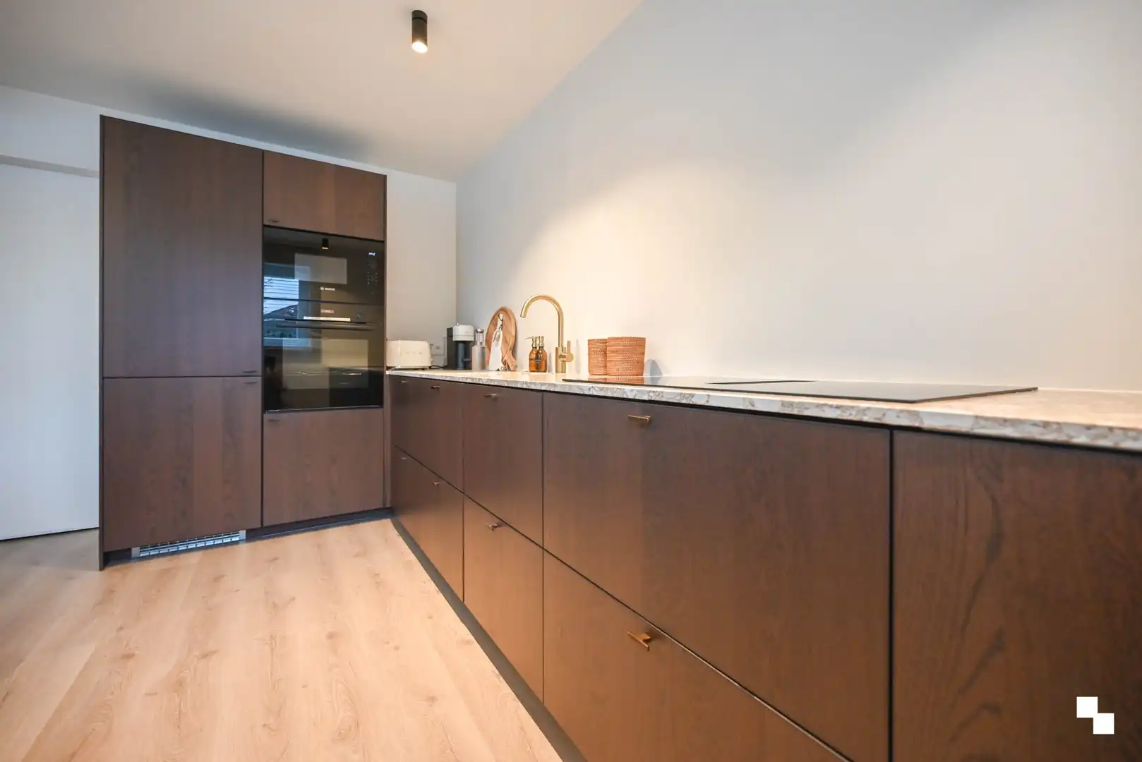 Hoogwaardig afgewerkt appartement in hartje Ingelmunster foto 14