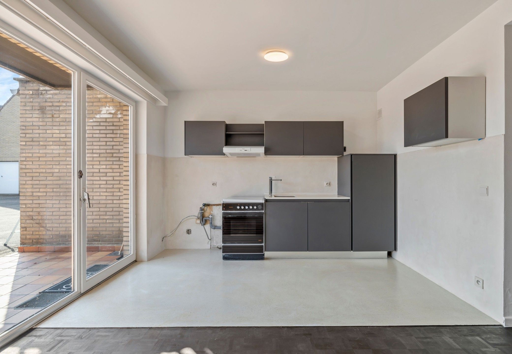 Rustig gelegen gelijkvloersappartement met parkeerplaats foto 6