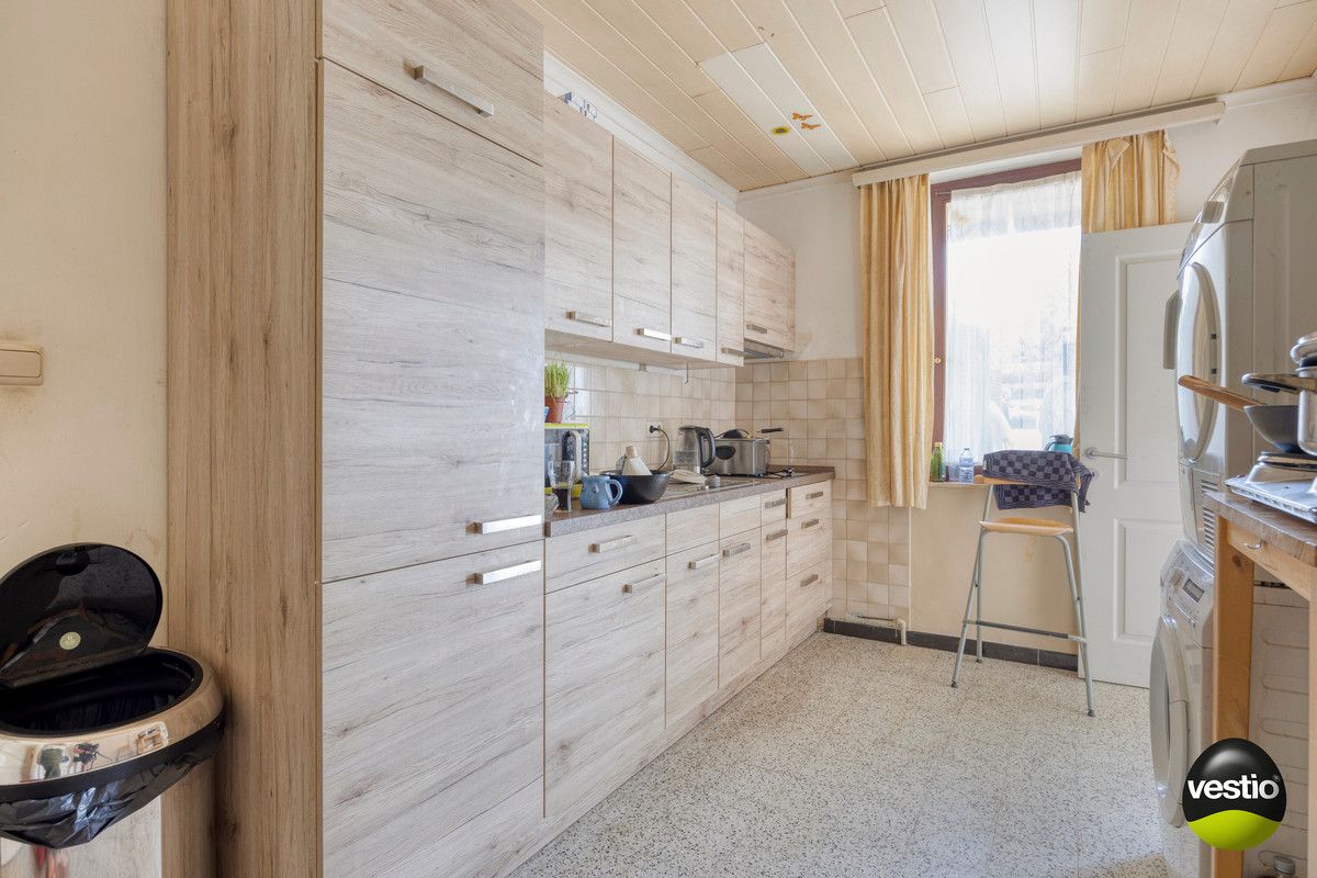 WONING MET 5 SLK OP 5A47CA TE RIJKHOVEN. foto 8