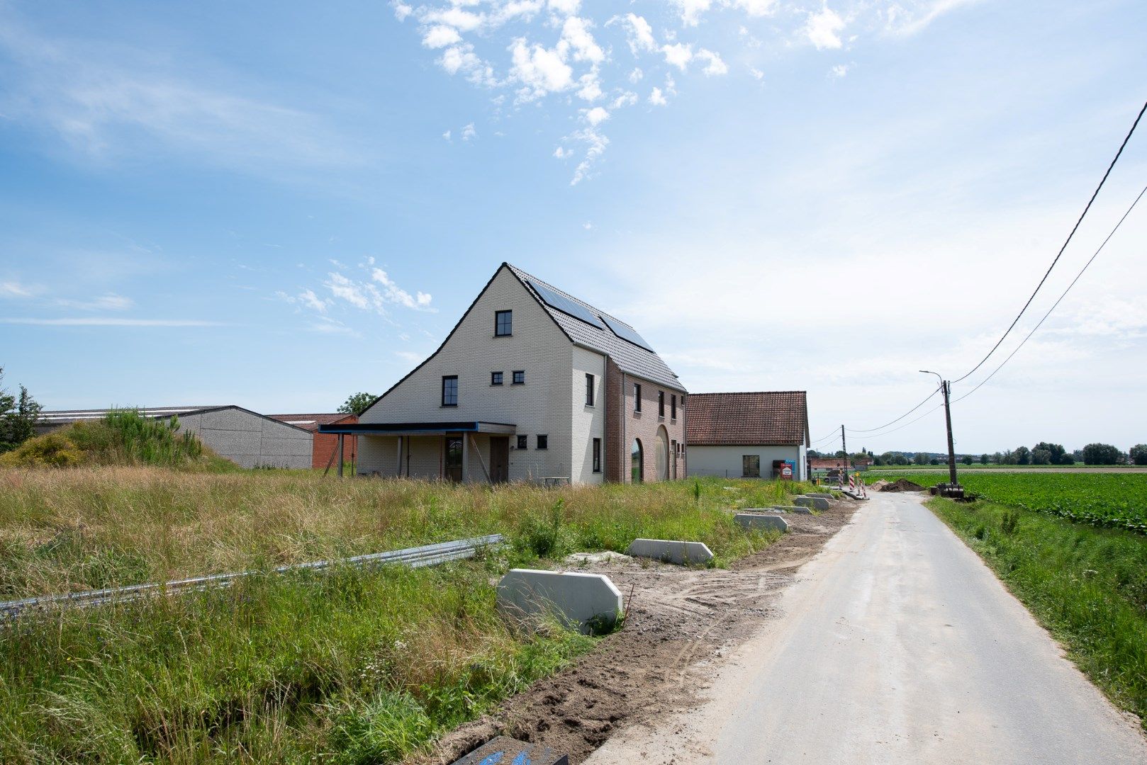 OPENDEUR WOENSDAG 18/09, tussen 17u30 tem. 18u30!! Prachtige NIEUWBOUW woning op landelijke ligging TE KOOP in Ingooigem (Anzegem). foto 23