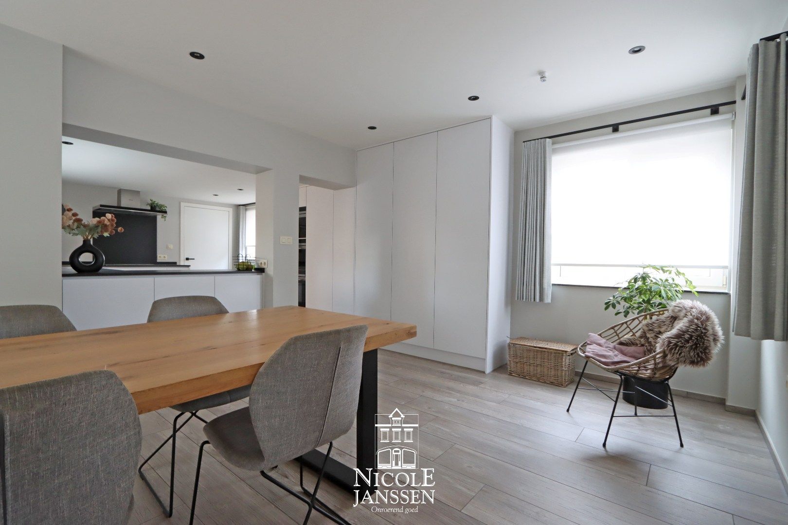 Charmante halfvrijstaande woning  foto 7