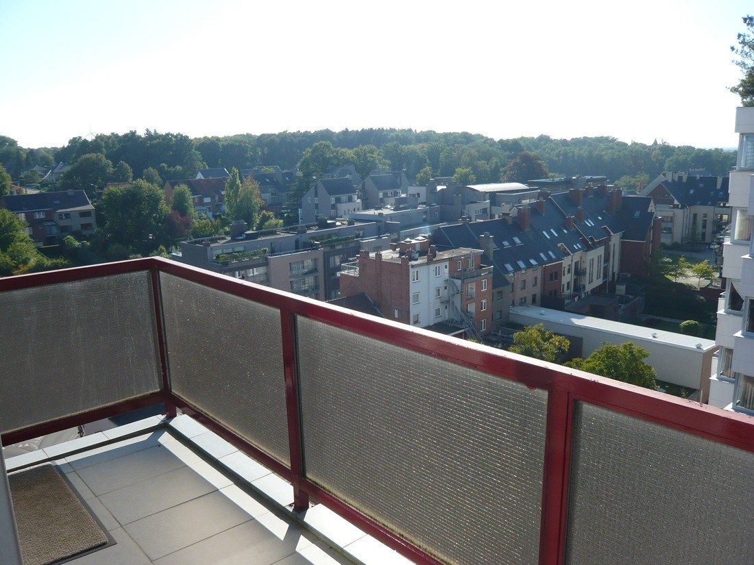 Gemeubeld appartement te Genk centrum foto 13