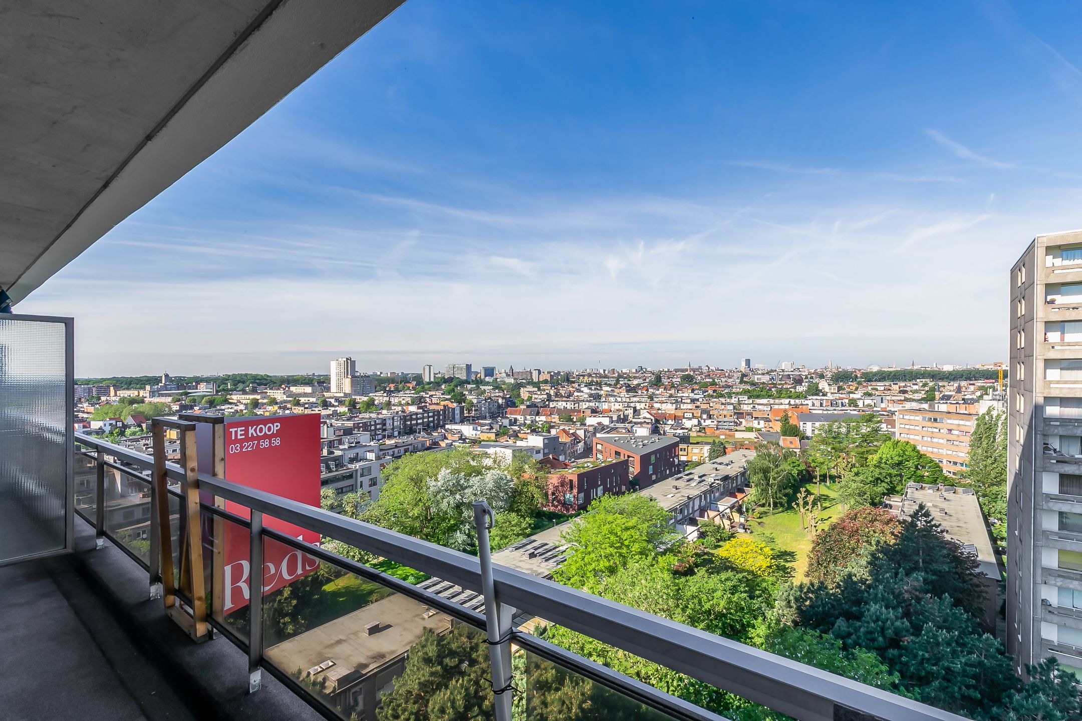 Mooi appartement met prachtig zicht, 2 slaapkamers en terras foto 22