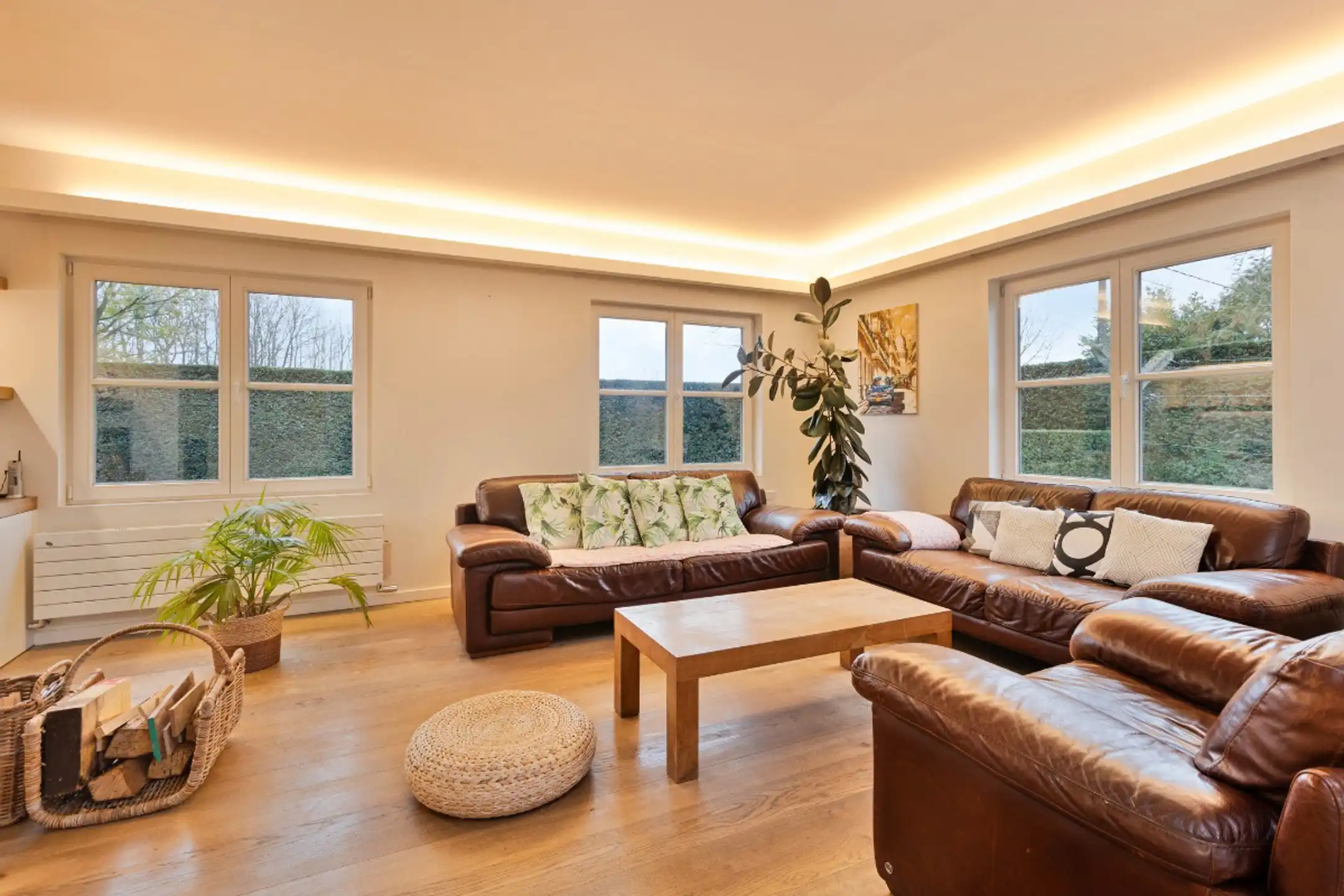 Modern ingerichte villa met loods in Moerkerke foto 11
