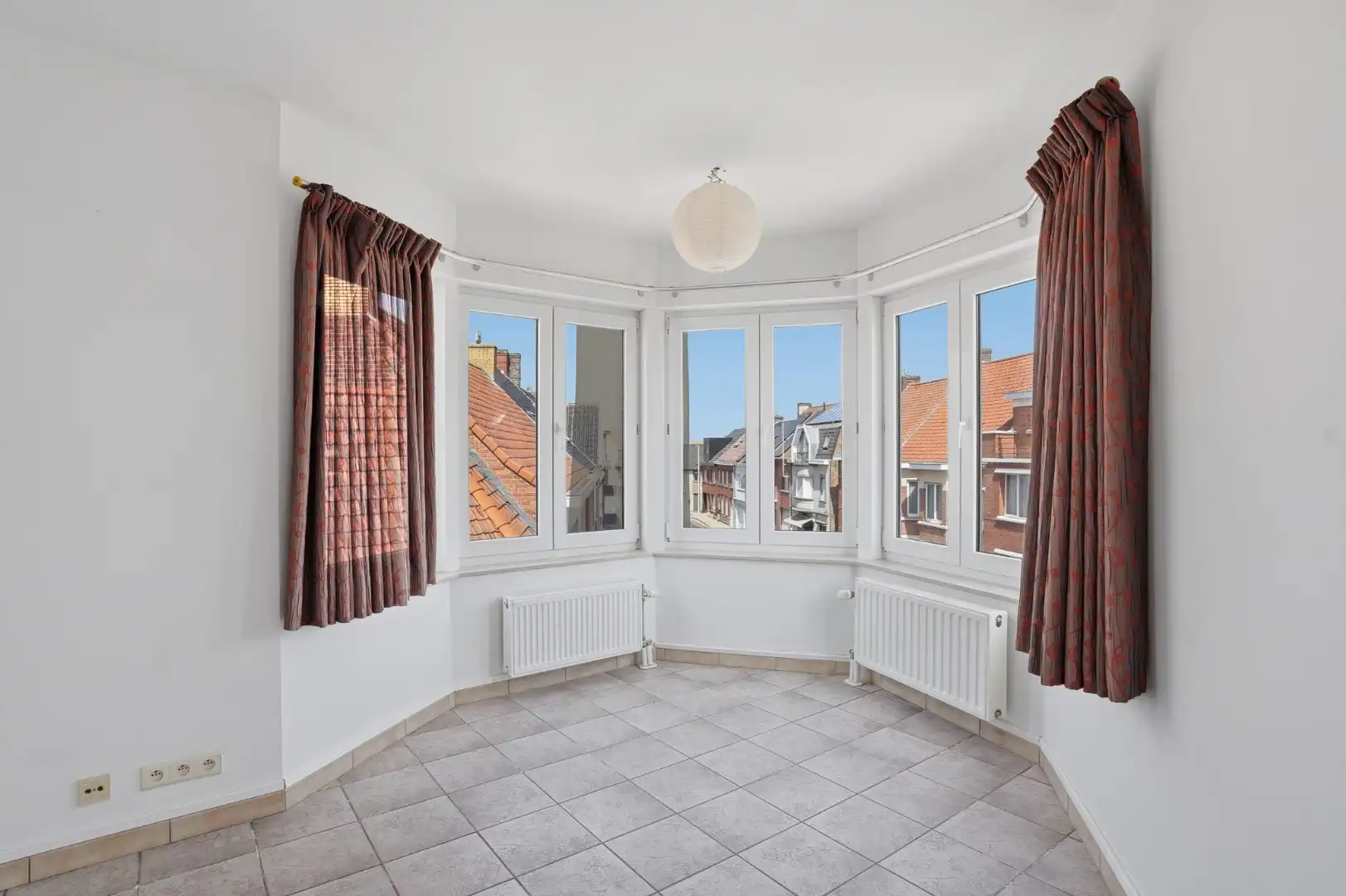 Instapklaar appartement met 2 slaapkamers te Eernegem foto 4