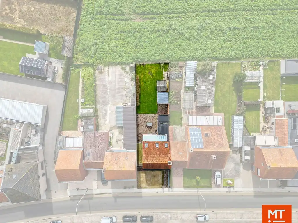 Halfopen woning te huur met 3 slaapkamers en tuin foto 18