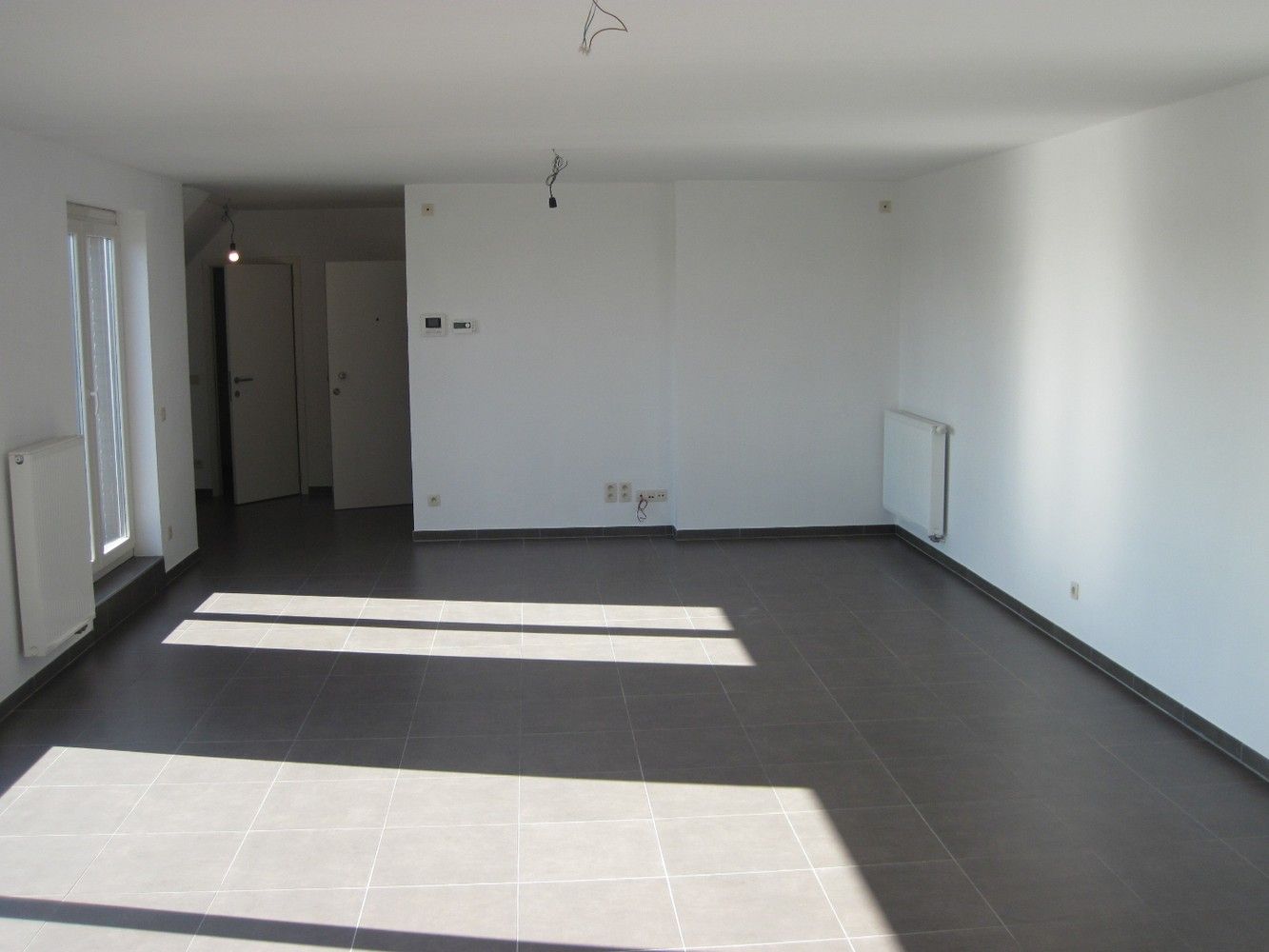 Ruime penthouse met terras en autostaanplaats! foto 3