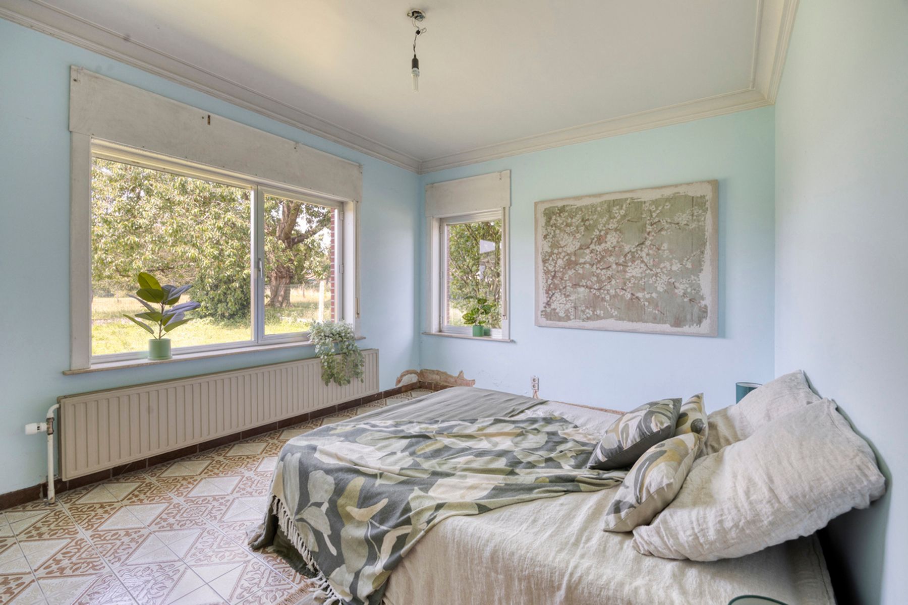 Ruime woning met potentieel op perceel van 13a70ca. foto 12