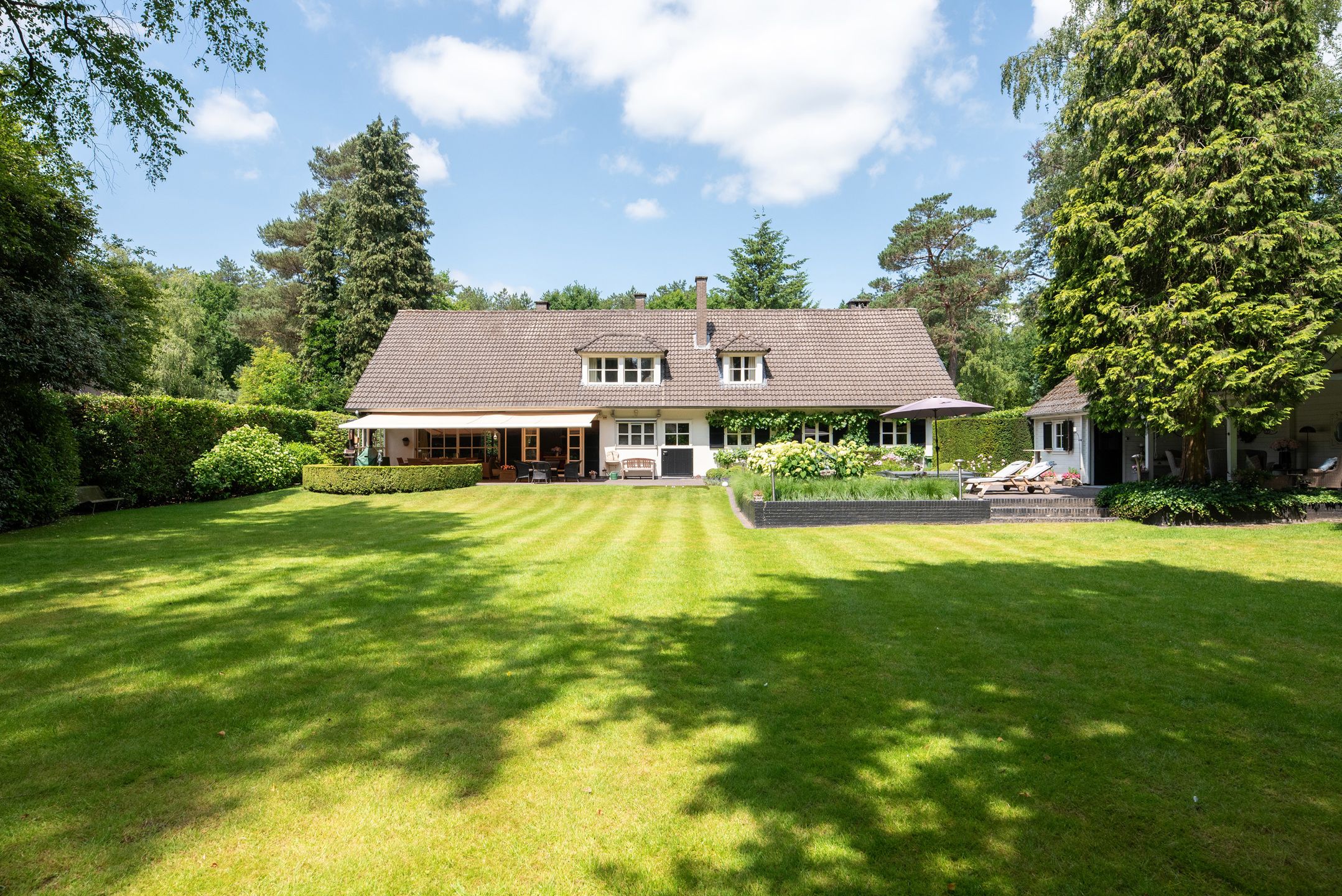 Stijlvolle villa op 1700m² met 4slks, 3bdks in Oud-Turnhout foto 2