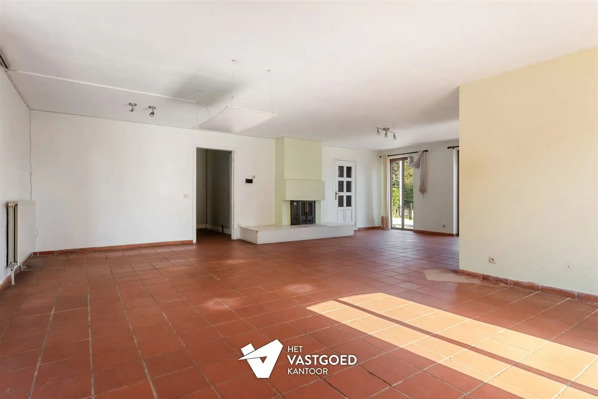 OP TE FRISSEN ENERGIEZUINIGE WONING MET POTENTIEEL GELEGEN OP EEN PERCEEL VAN 650M² TE BEVERLO foto 2