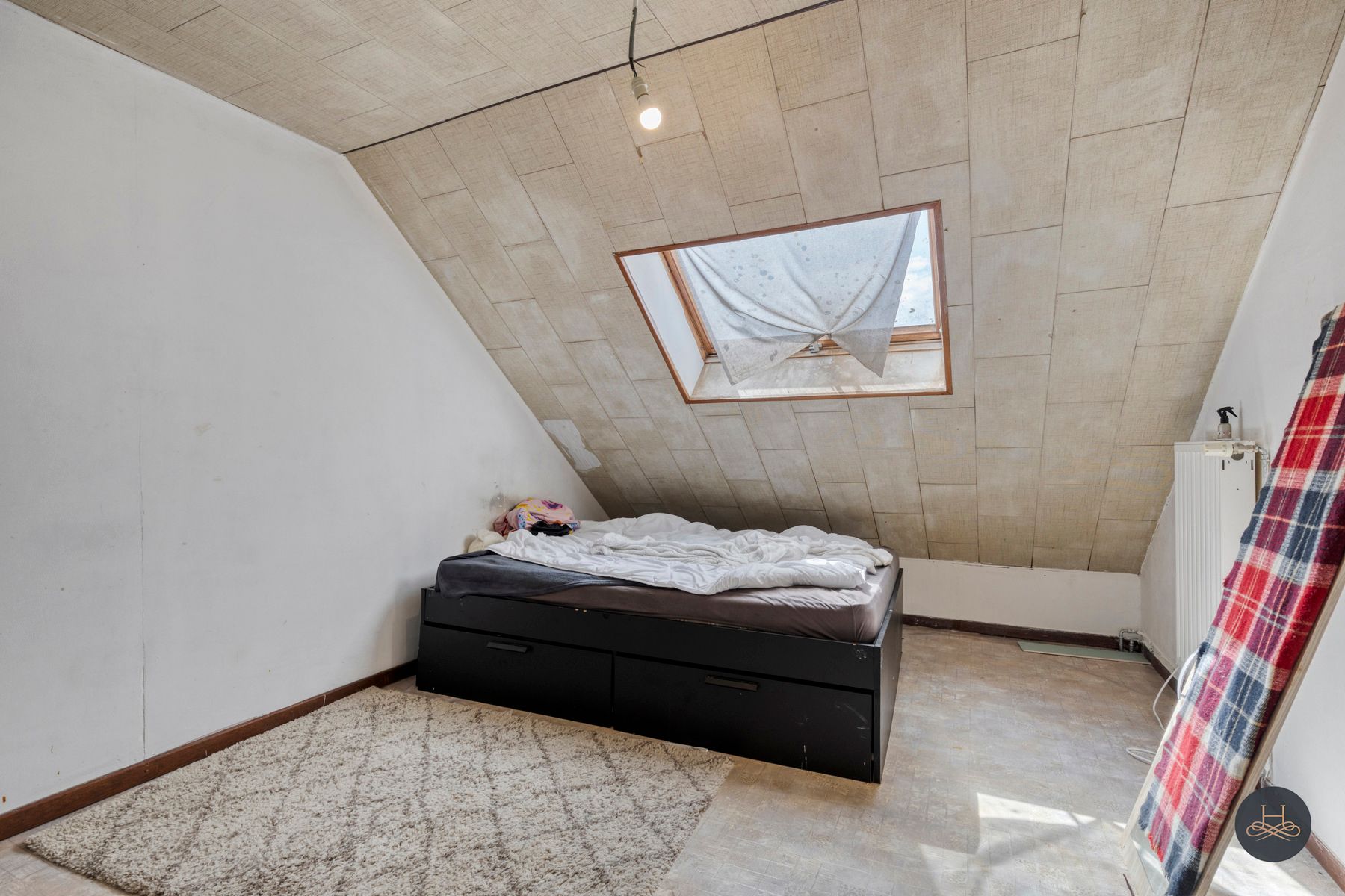 Gezellig centraal gelegen woning met potentieel foto 16