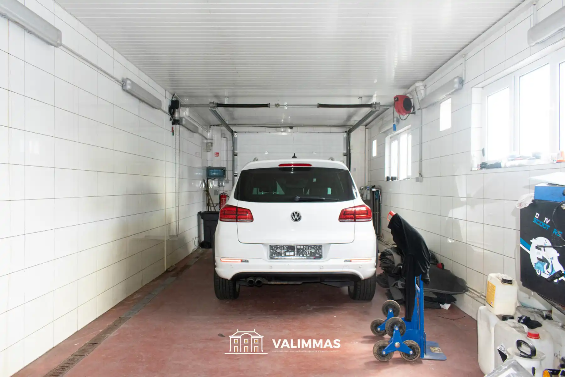 Handelsruimte / showroom met opslagplaats en parking... foto 11