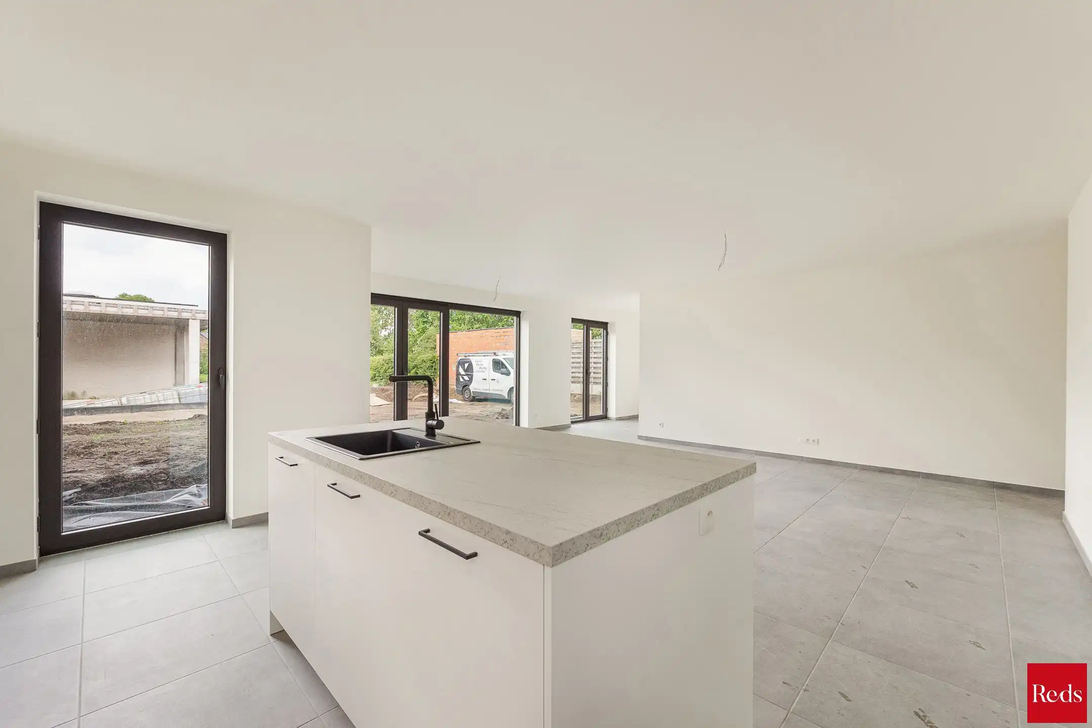 Nieuwbouw gelijkvloers appartement met tuin en terras foto 7