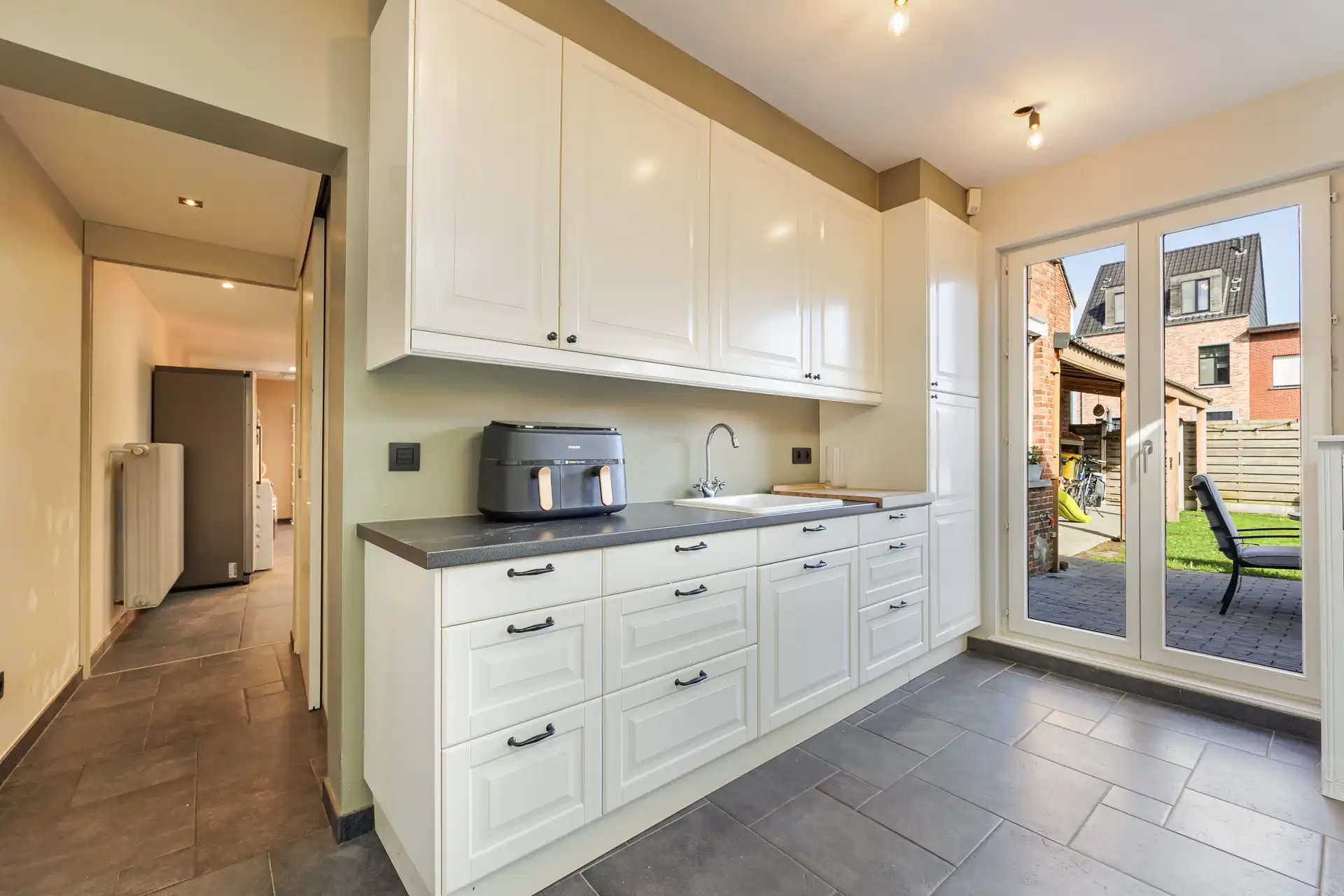Charmante woning in hartje Herenthout foto 6