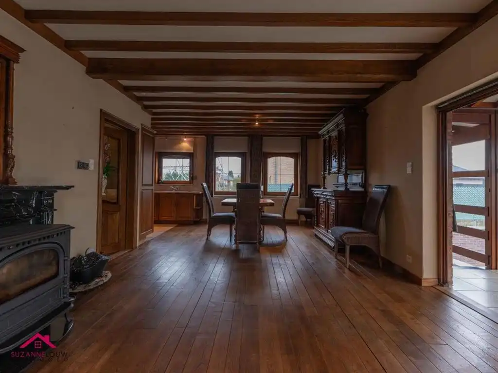 Gelijkvloerse vrijstaande woning foto 20