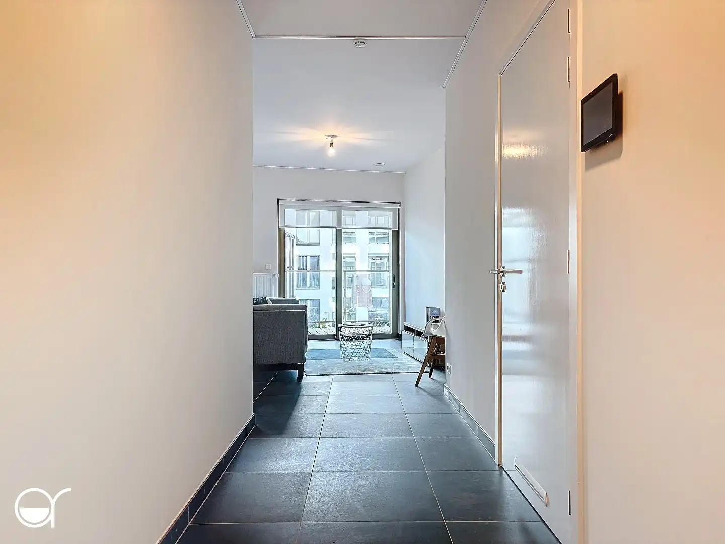 Recente assistentieflat met 2 slaapkamers en mooi zonneterras foto 14