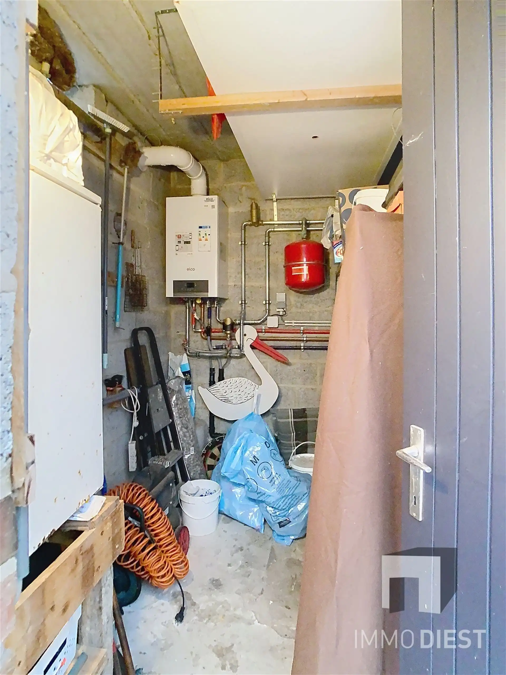 Stevige stadswoning met 4 slaapkamers in centrum Halen  foto 14